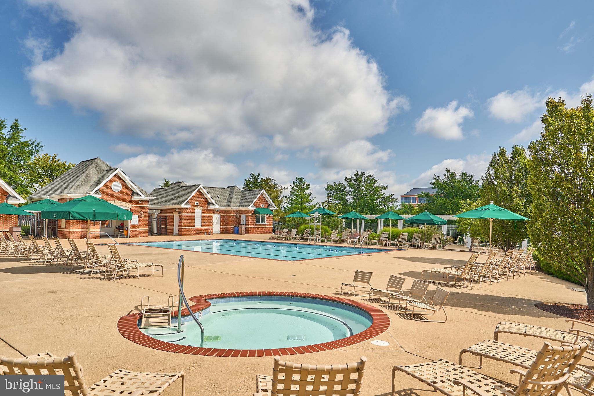 BELMONT COUNTRY CLUB - Residential Lease