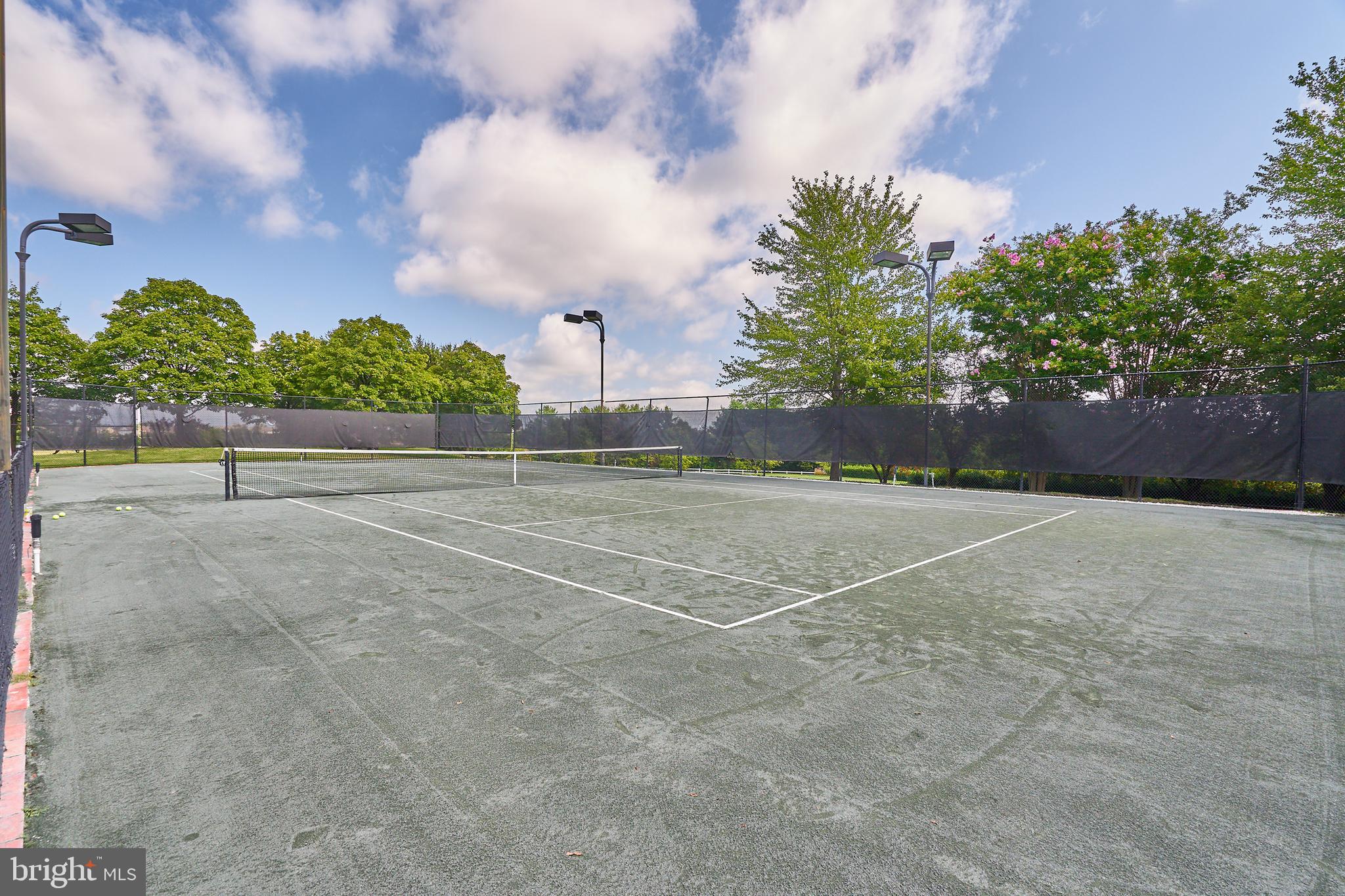 BELMONT COUNTRY CLUB - Residential Lease