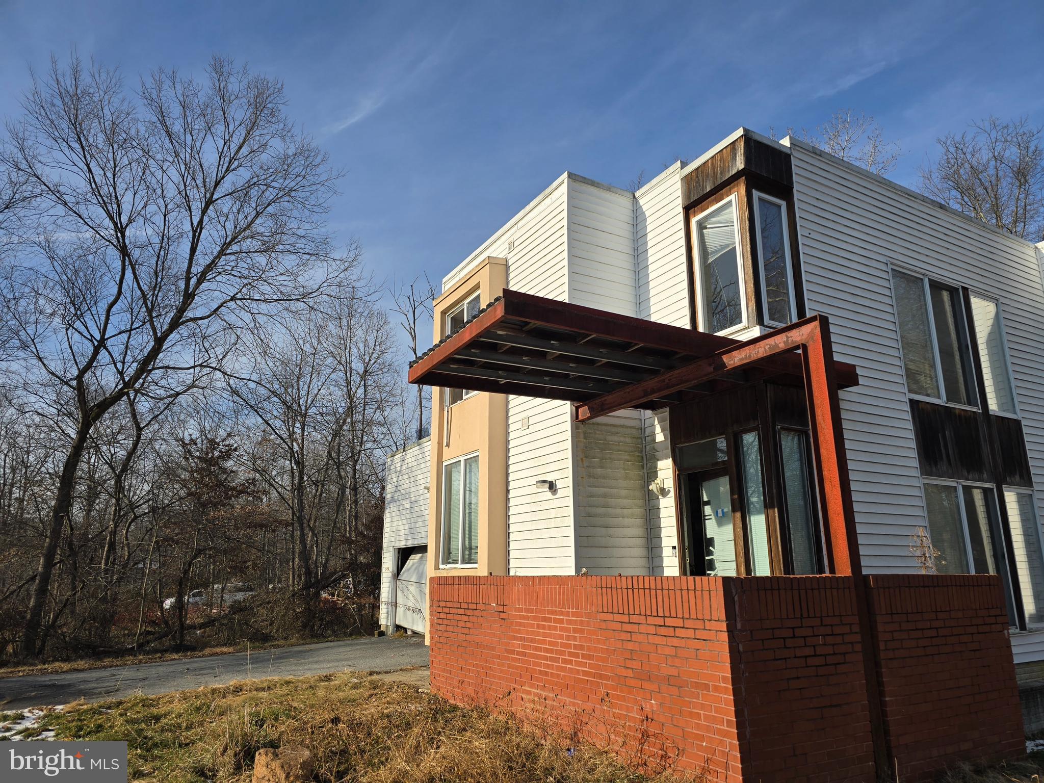 OAKLAND PARK - Residential