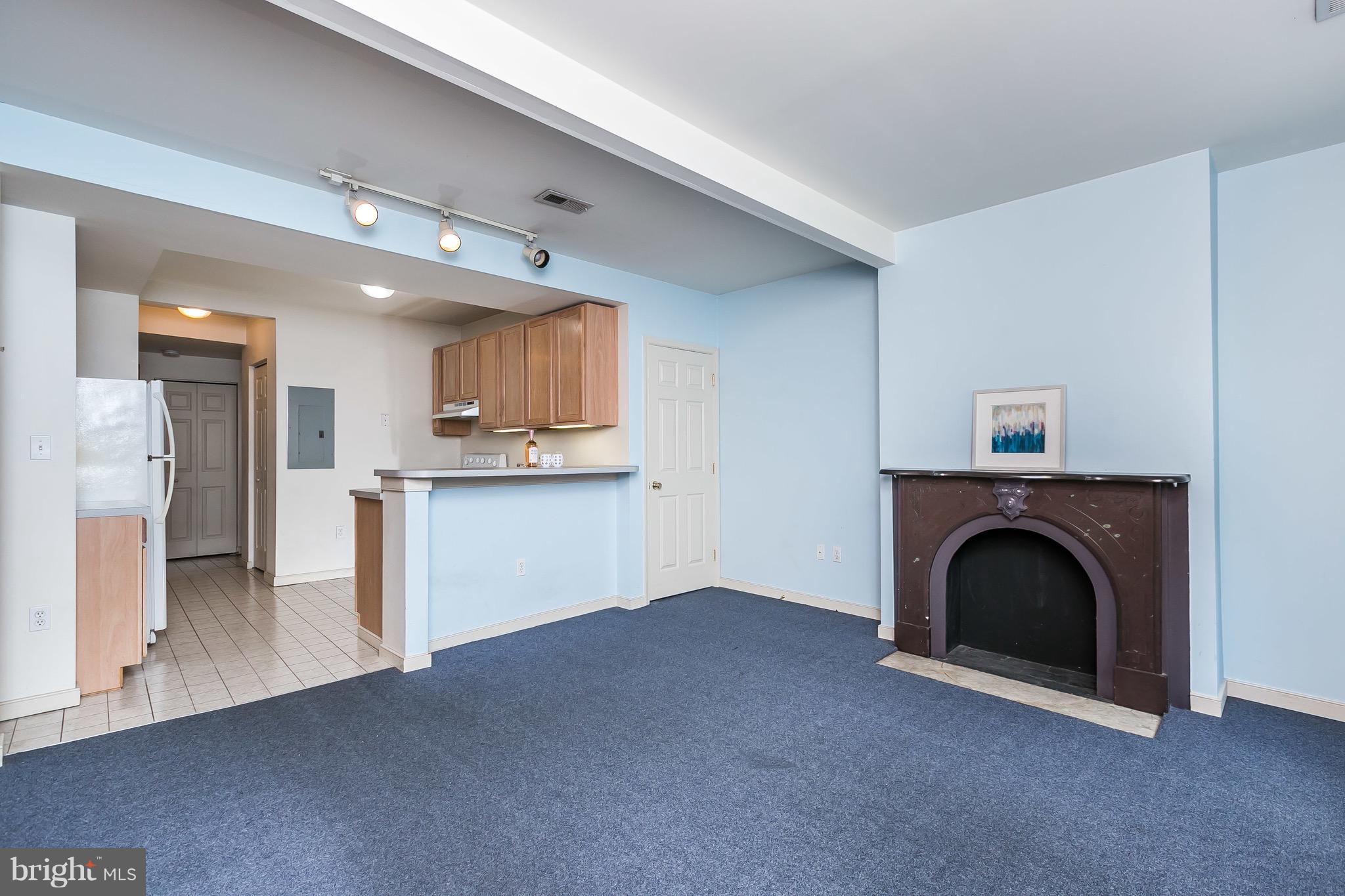 Available on 11/1/25! Tired of roommates and want a centrally located place then look no further. 2nd Floor 1br/1ba w/ laundry. Spacious open-concept living room and kitchen with plenty of natural light and exposed brick. The large kitchen provides plenty of storage and is great for entertaining. The decorative fireplace adds character. Exposed brick adds character. The bedroom is tucked away in the rear with 2 closets. Washer/dryer in unit. Landlord prefers a 18 month term. Tenant responsible for all utilities. Tenant to confirm if area #9 street parking permit is available. Parking spot in lot behind building may be available check pricing and availability with lot owner (see signage). Pets Case By Case Basis.