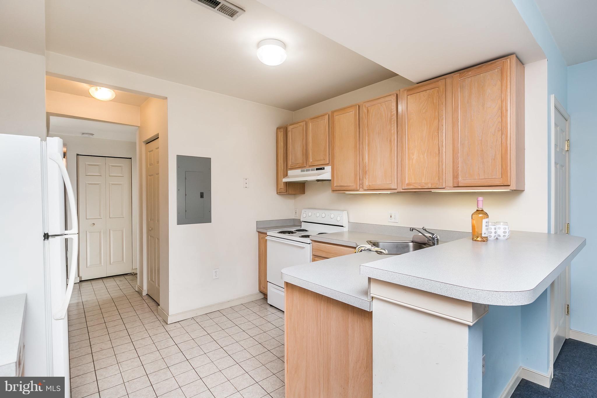 FEDERAL HILL HISTORIC DISTRICT - Residential Lease
