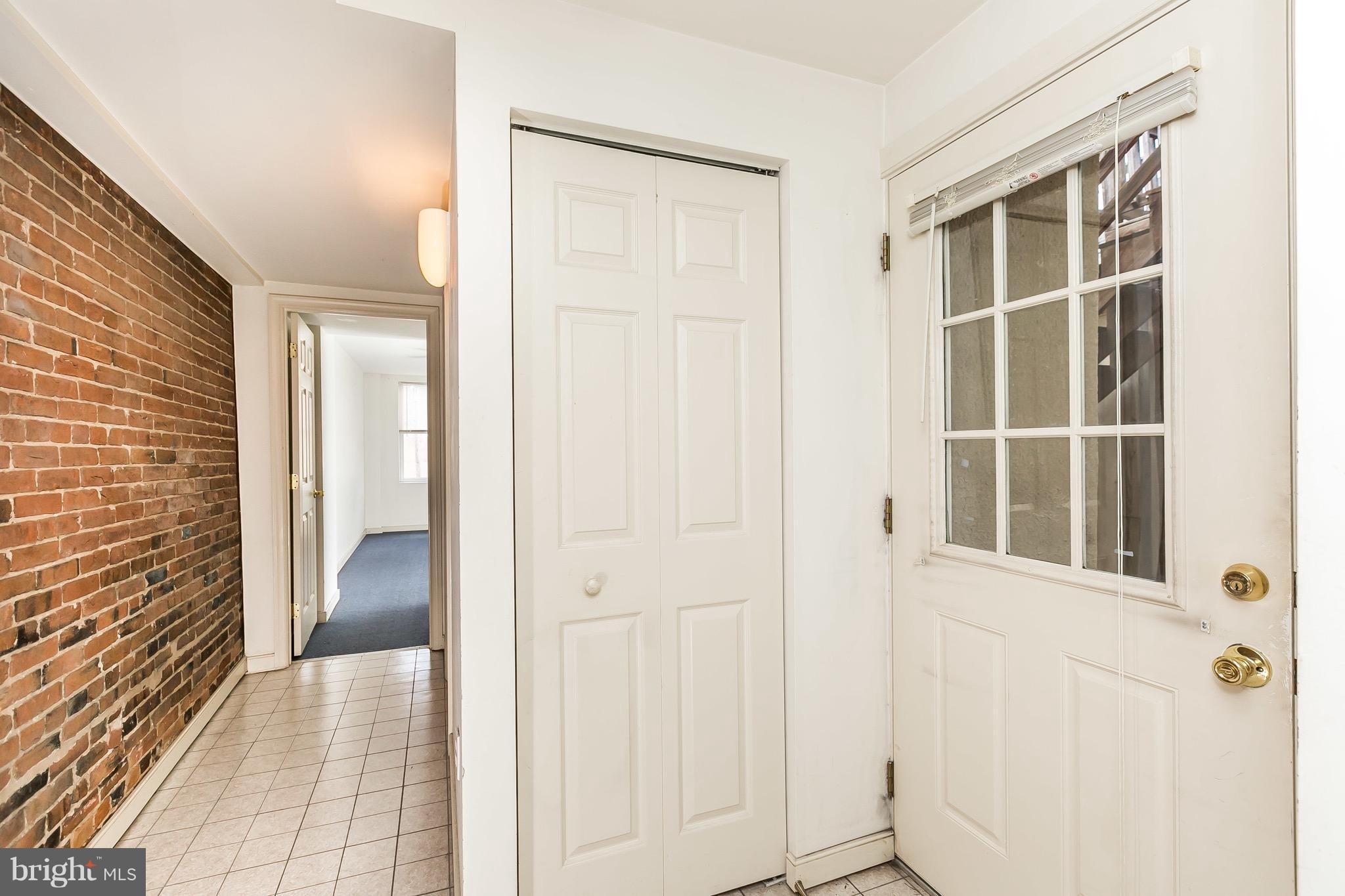 FEDERAL HILL HISTORIC DISTRICT - Residential Lease