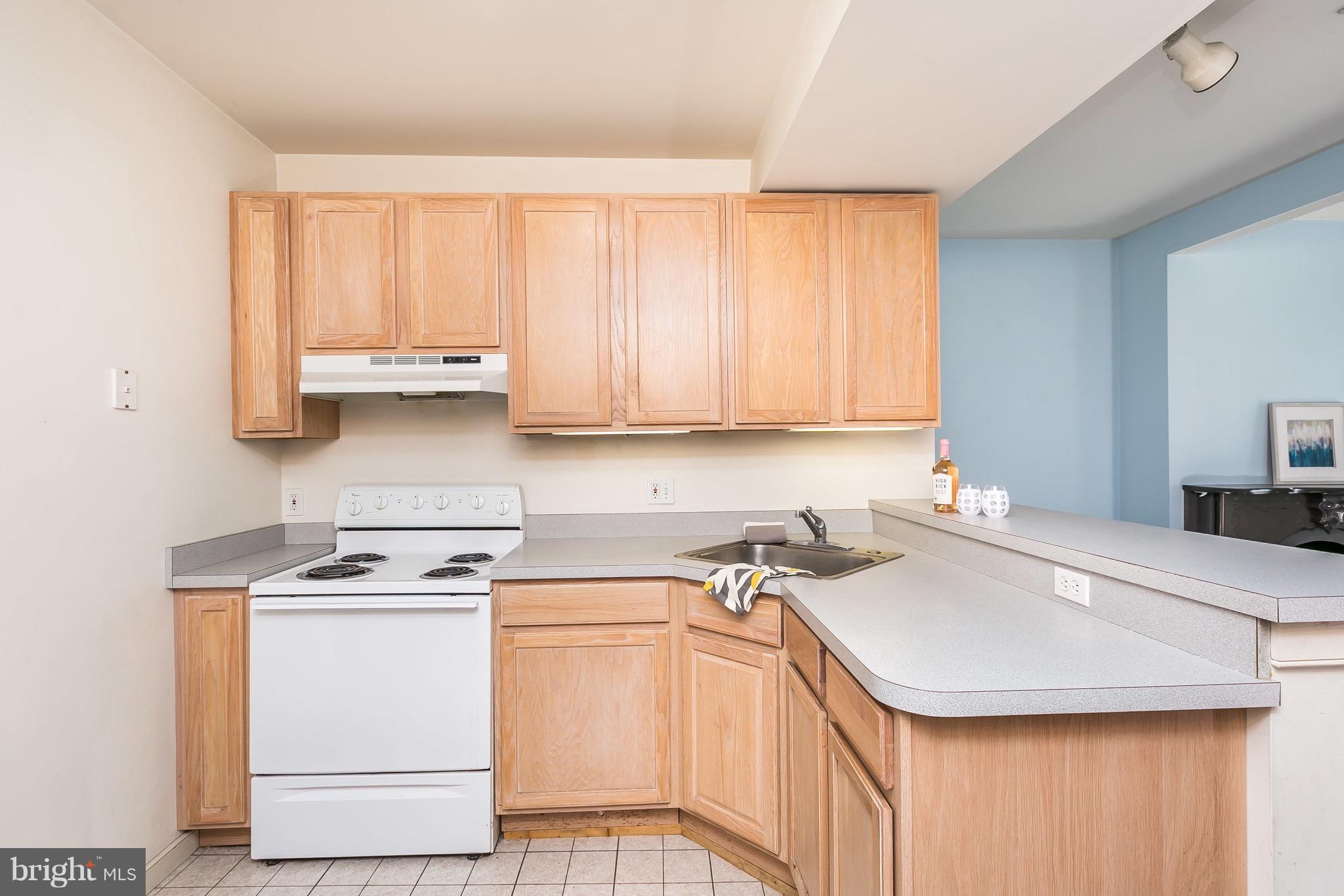 FEDERAL HILL HISTORIC DISTRICT - Residential Lease