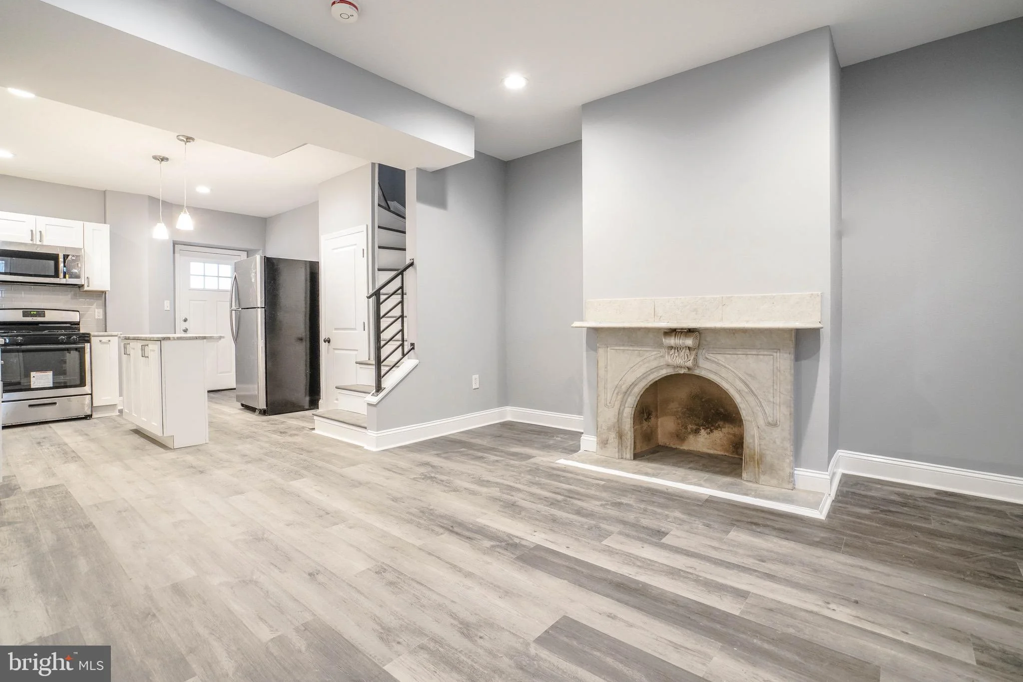 4350 Cresson Street, Philadelphia, PA 19127