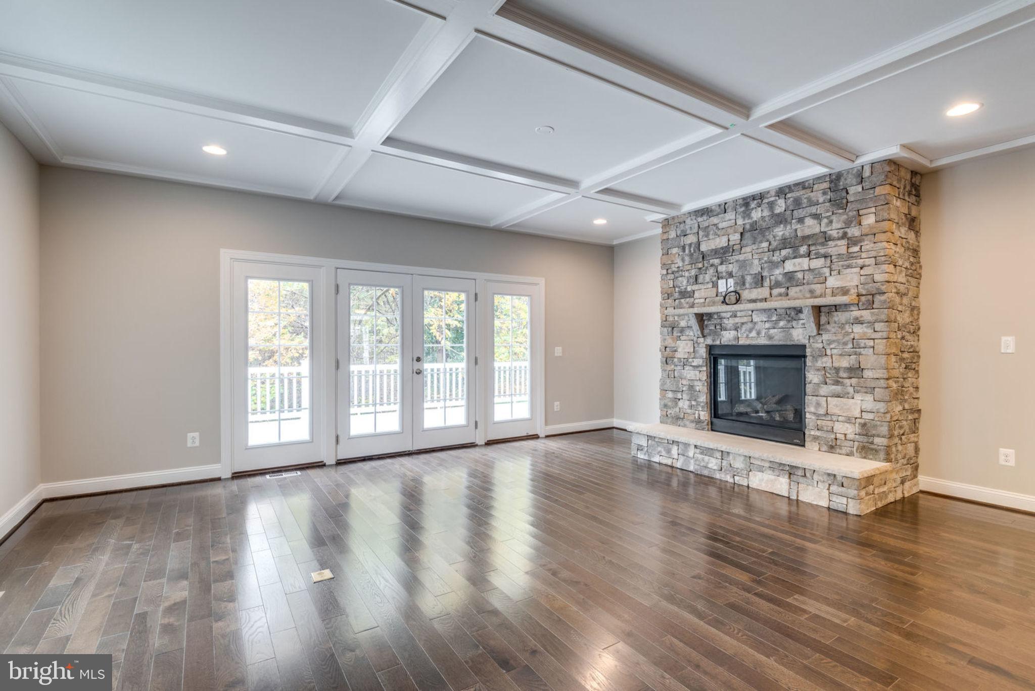 BEACON HILL - Residential