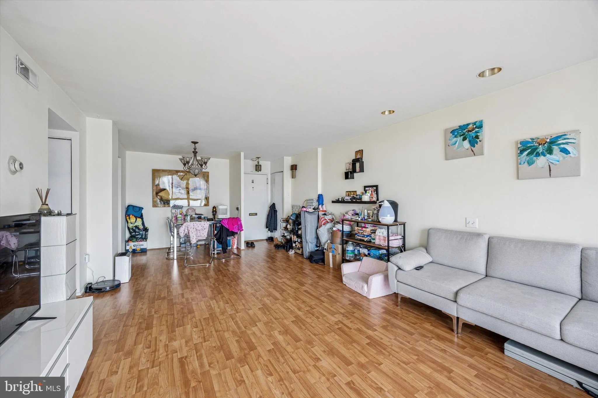 Philadelphia, Pennsylvania 19152, United States, 2 Bedrooms Bedrooms, ,2 BathroomsBathrooms,Residential,Active,87459