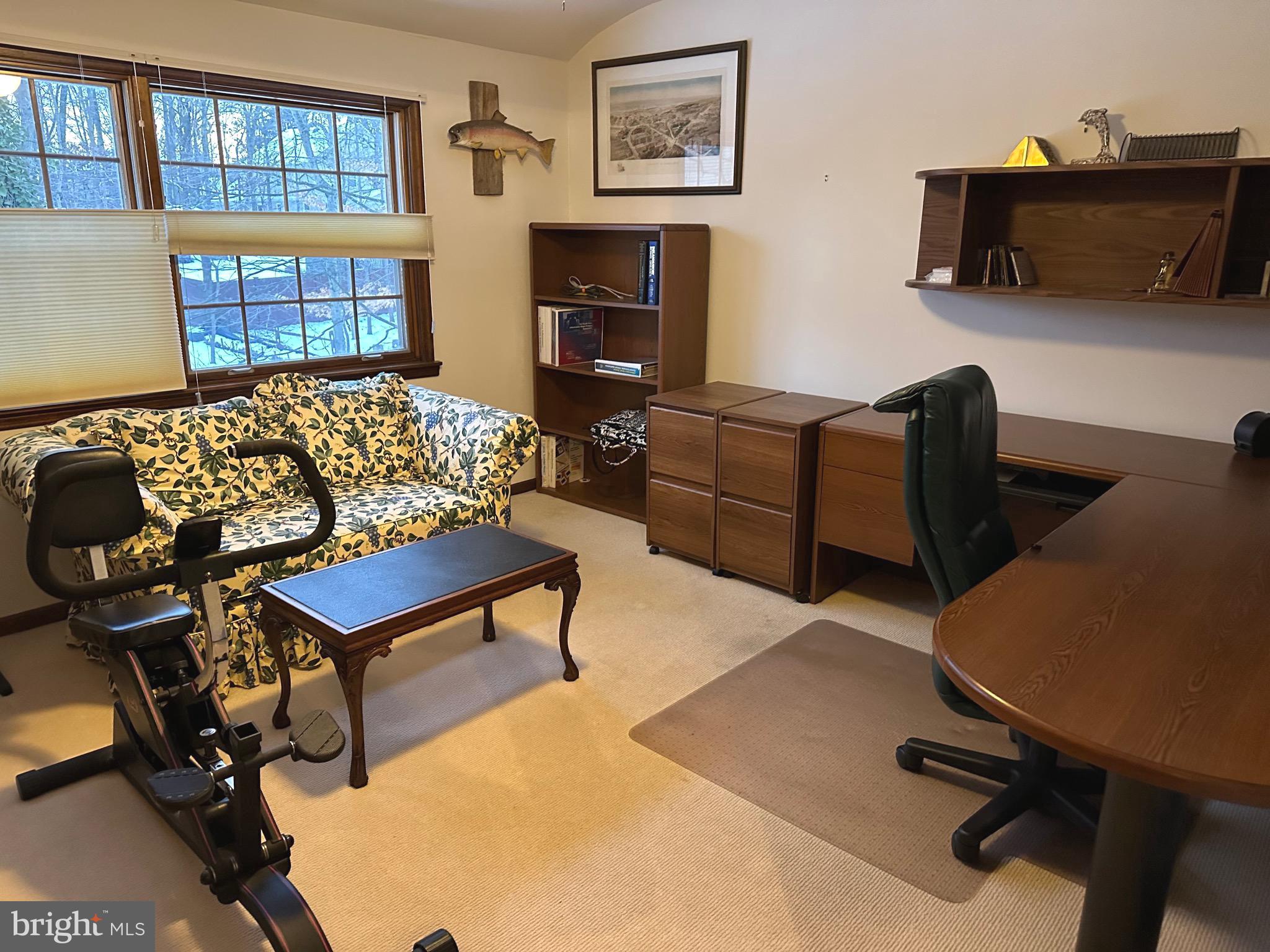 EAGLE OAK - Residential