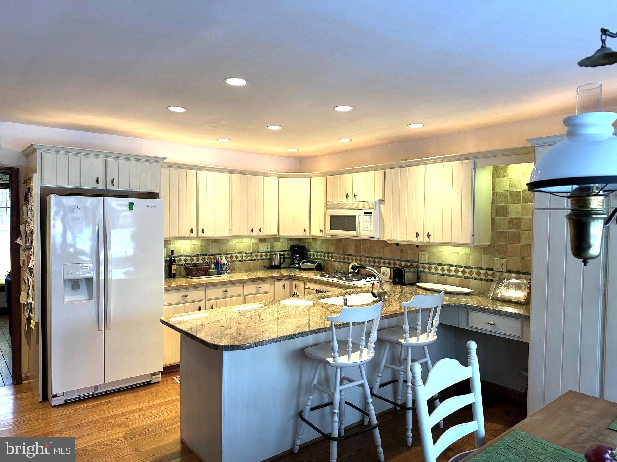 EAGLE OAK - Residential