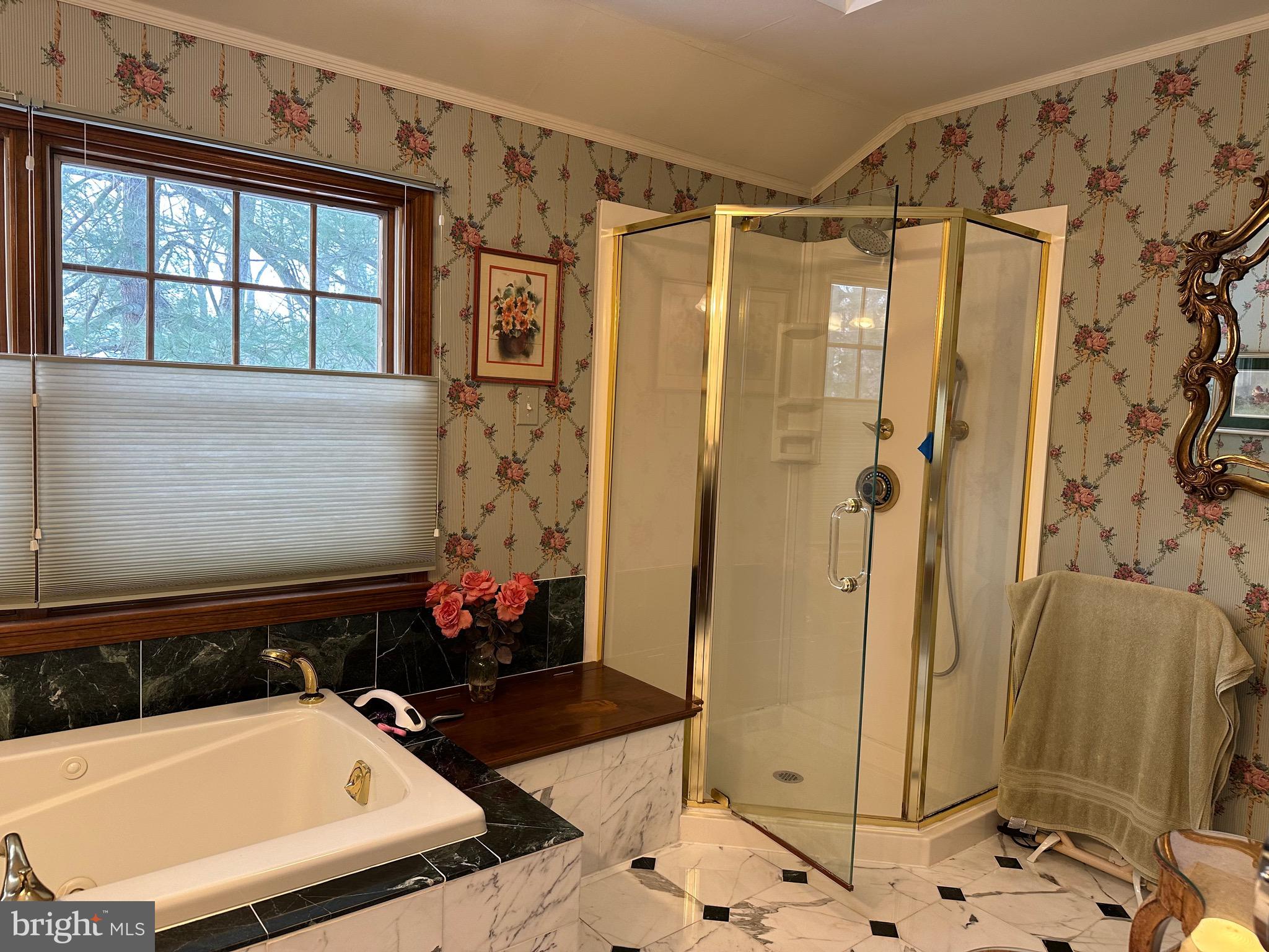 EAGLE OAK - Residential