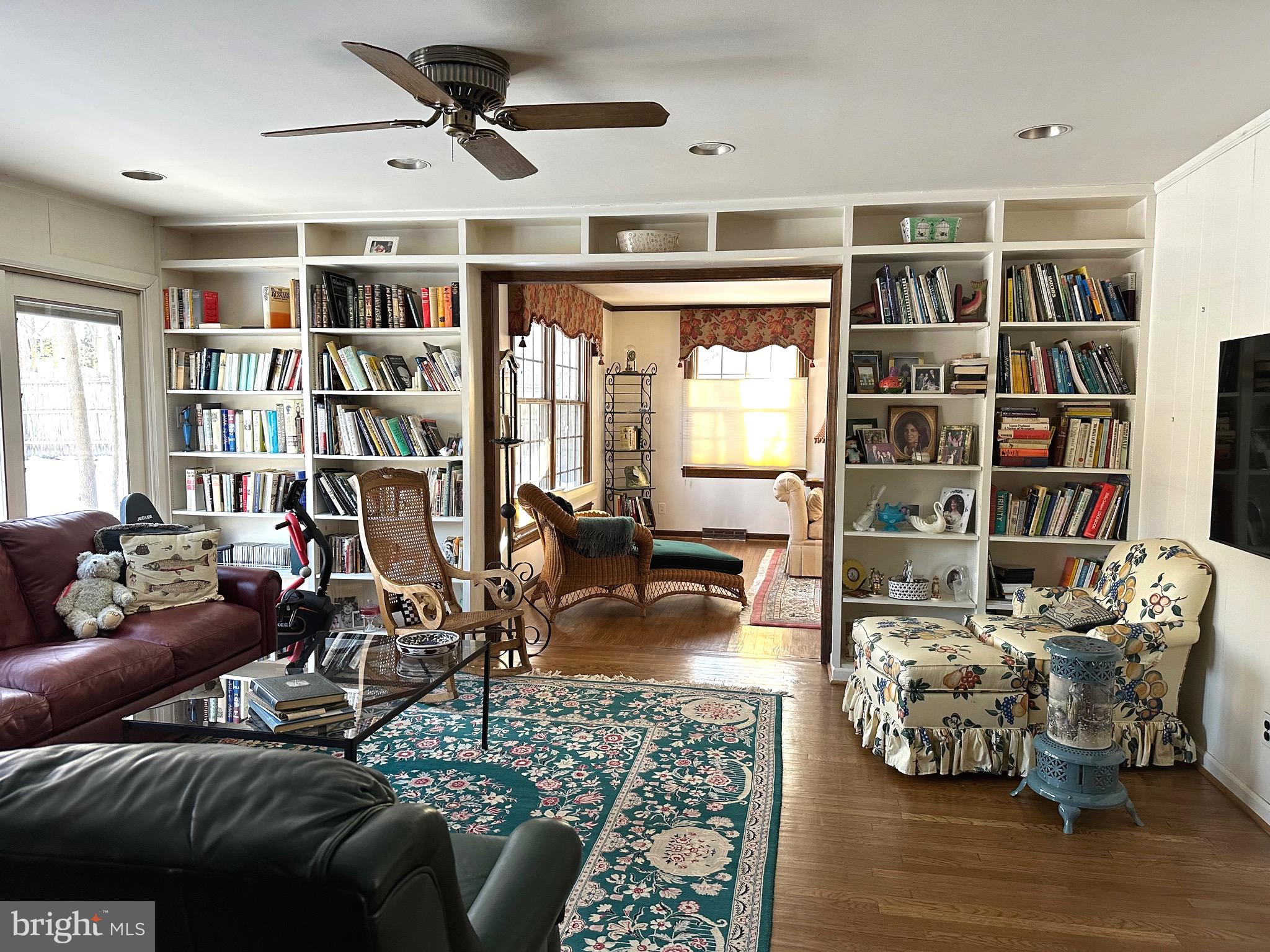 EAGLE OAK - Residential