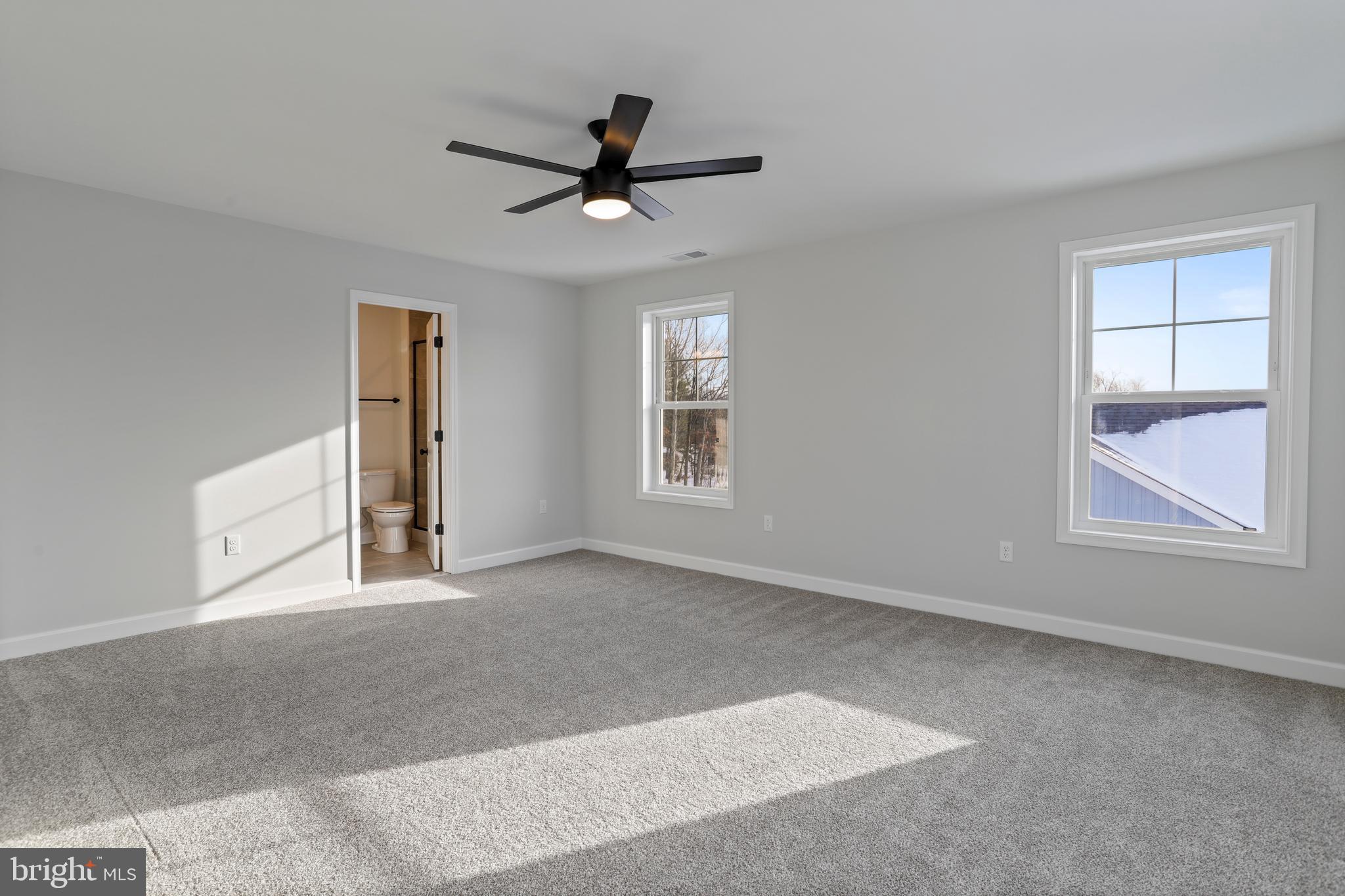 MIDDLE CREEK VISTAS - Residential