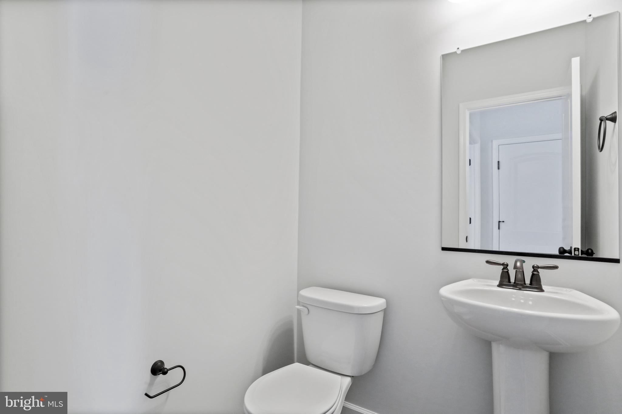 MIDDLE CREEK VISTAS - Residential