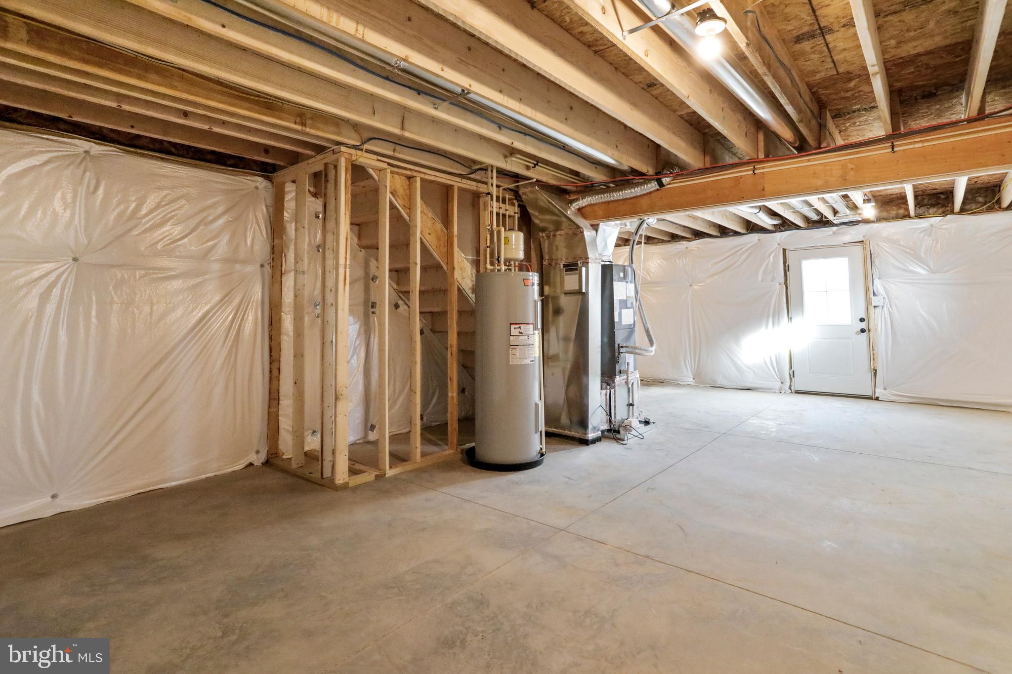 MIDDLE CREEK VISTAS - Residential