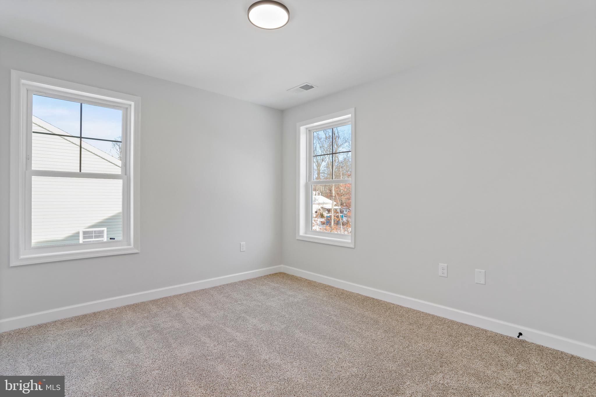 MIDDLE CREEK VISTAS - Residential