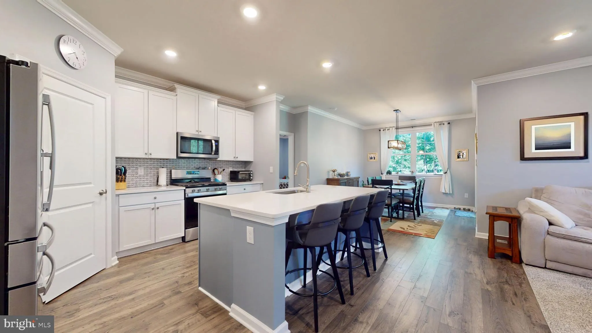 Egg Harbor Township, New Jersey 08234, United States, 3 Bedrooms Bedrooms, ,3 BathroomsBathrooms,Residential,Contingent,194972