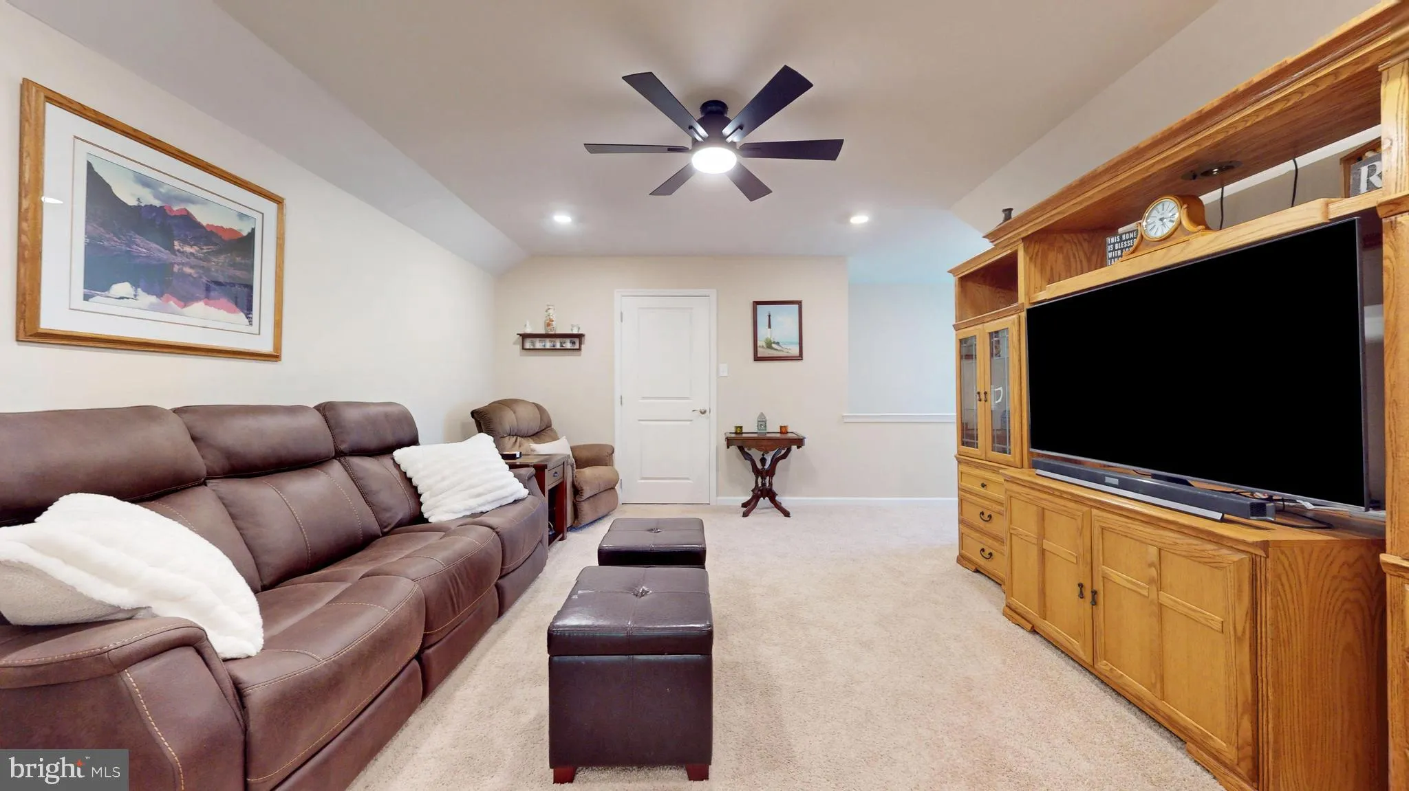 Egg Harbor Township, New Jersey 08234, United States, 3 Bedrooms Bedrooms, ,3 BathroomsBathrooms,Residential,Contingent,194972