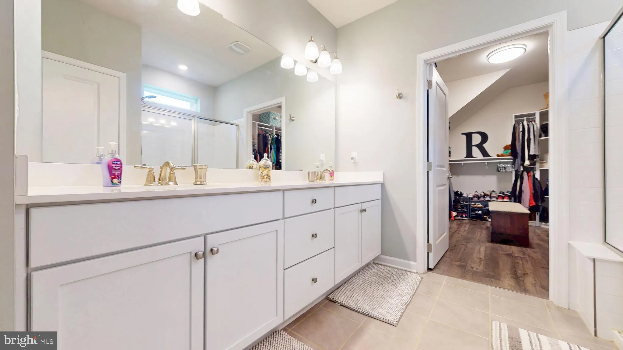 Egg Harbor Township, New Jersey 08234, United States, 3 Bedrooms Bedrooms, ,3 BathroomsBathrooms,Residential,Contingent,194972