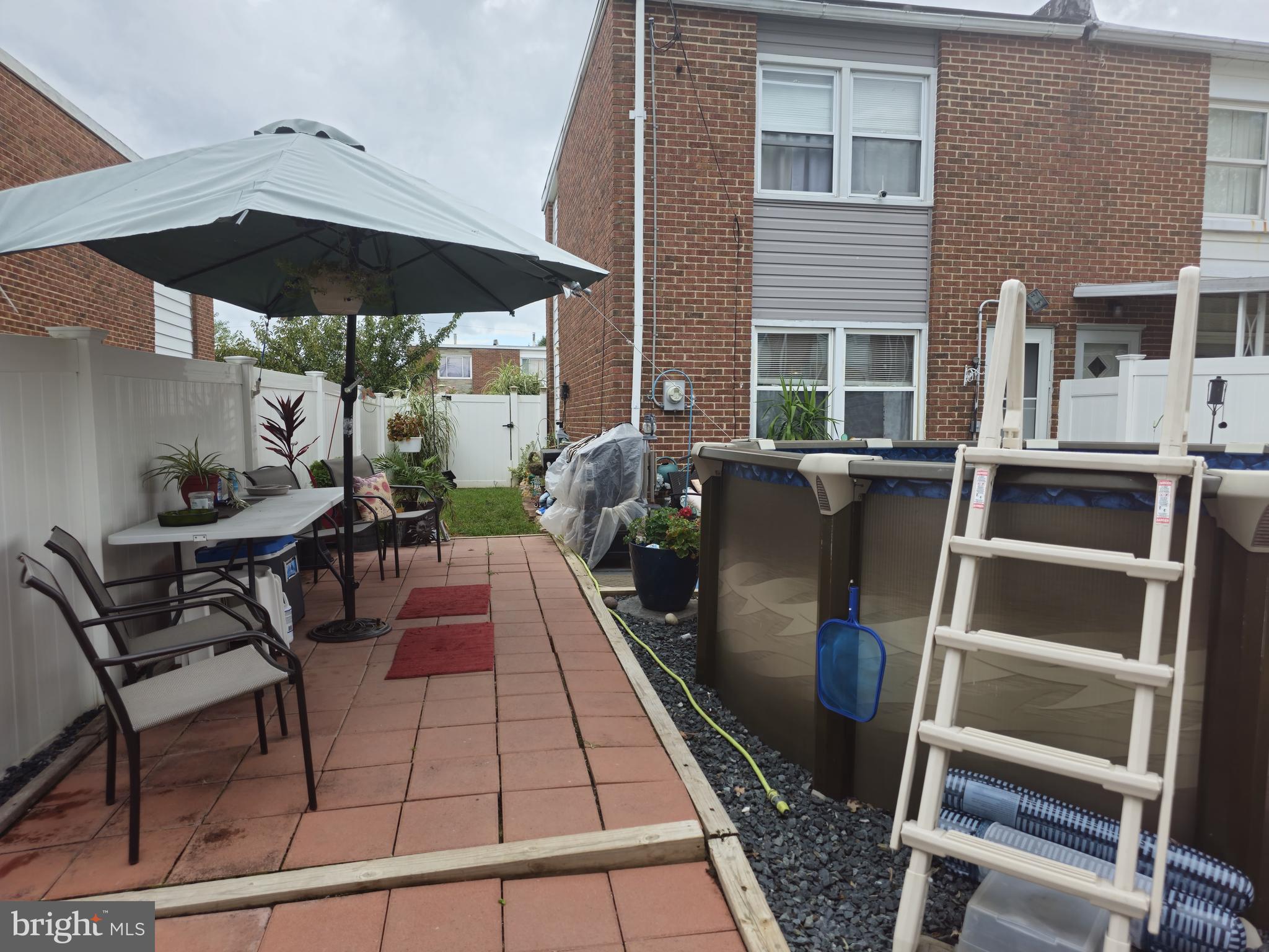 EASTWOOD HEIGHTS - Residential