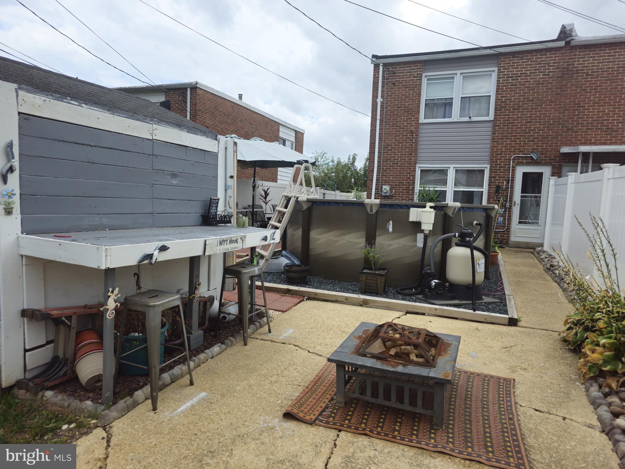 EASTWOOD HEIGHTS - Residential