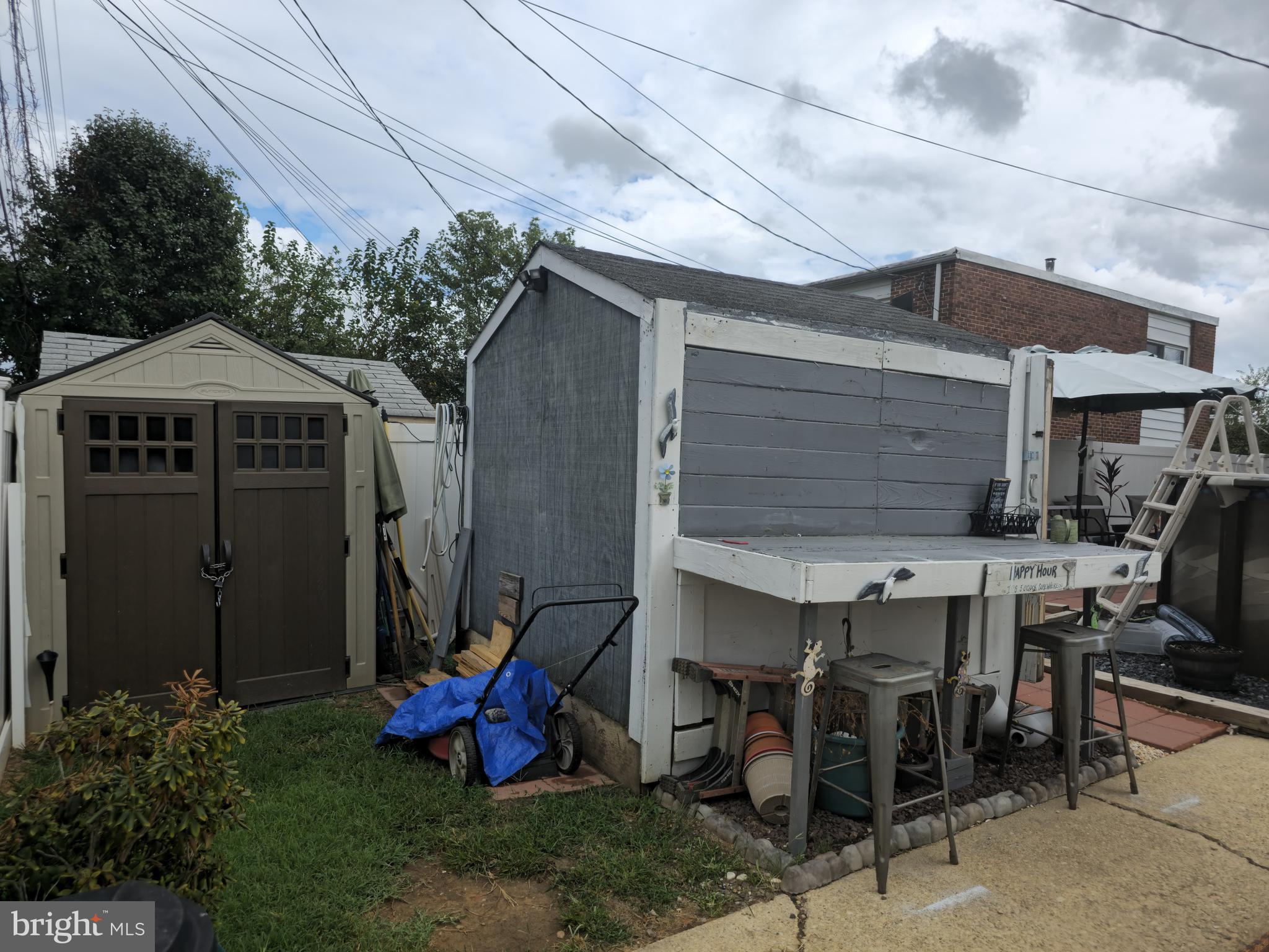 EASTWOOD HEIGHTS - Residential