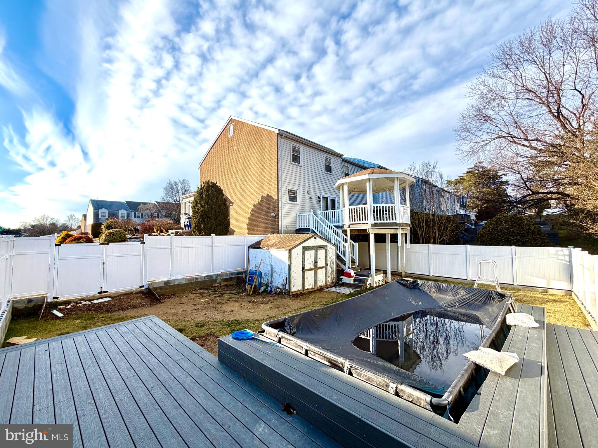 UPTON VILLAGE NORTH - Residential