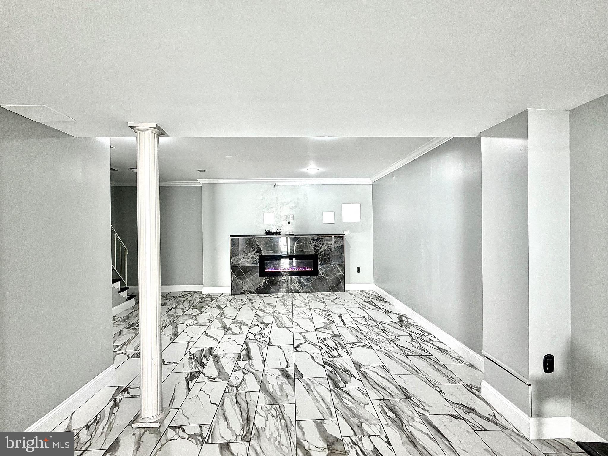 UPTON VILLAGE NORTH - Residential