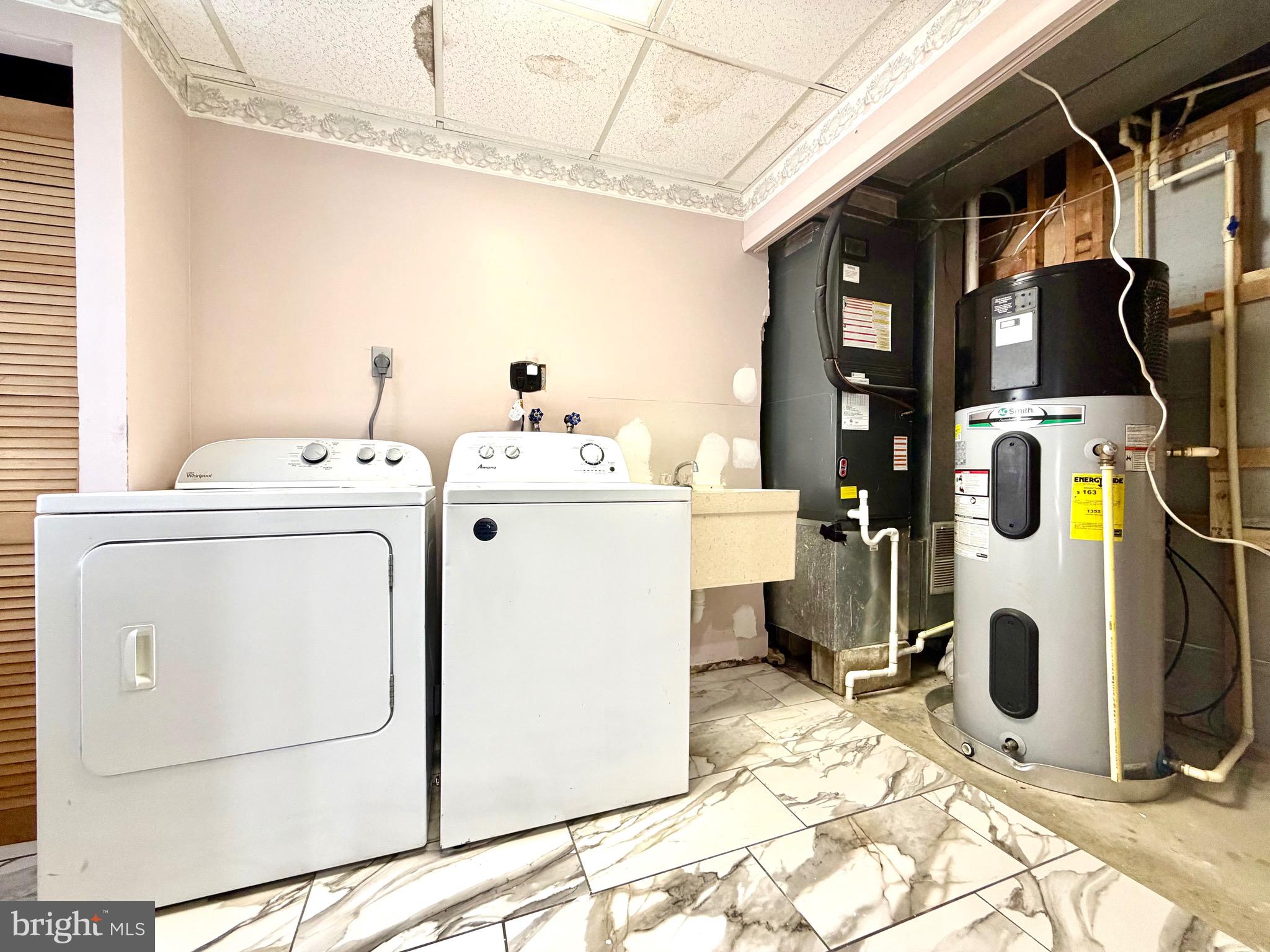 UPTON VILLAGE NORTH - Residential