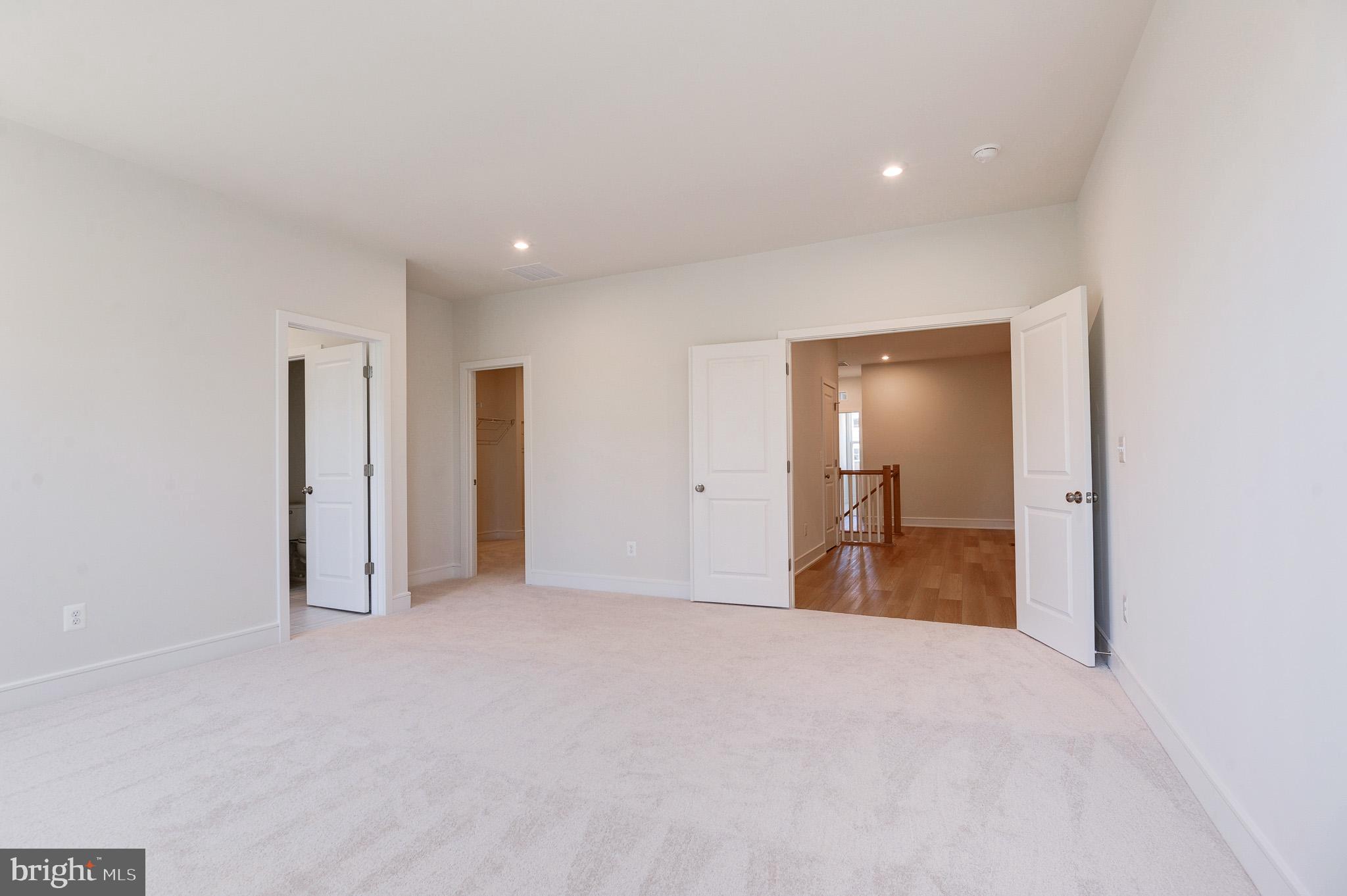 LAKE FREDERICK - Residential Lease