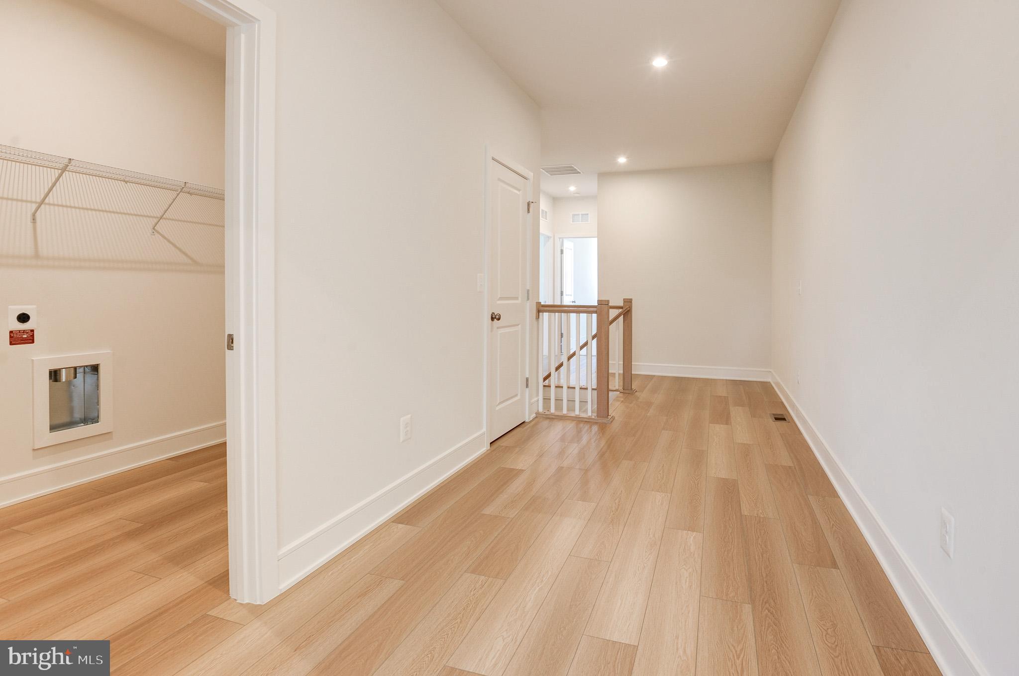 LAKE FREDERICK - Residential Lease