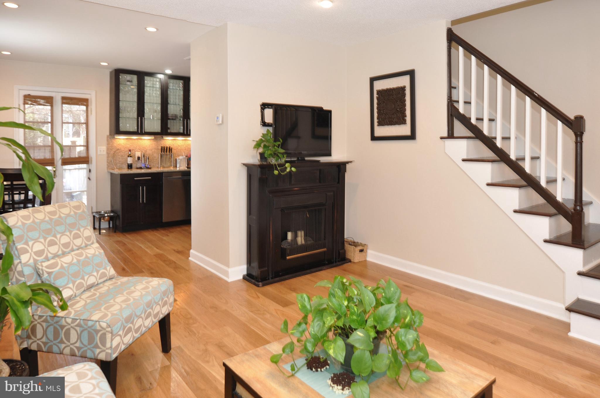 FAIRLINGTON ARBORS - Residential Lease