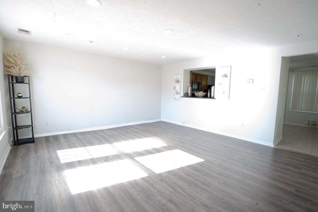 KETTERING BY THE PARK I - Residential