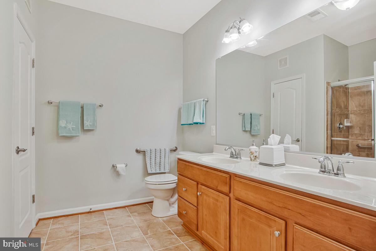 GATHERINGS AT JEFFERSON PLACE - Residential