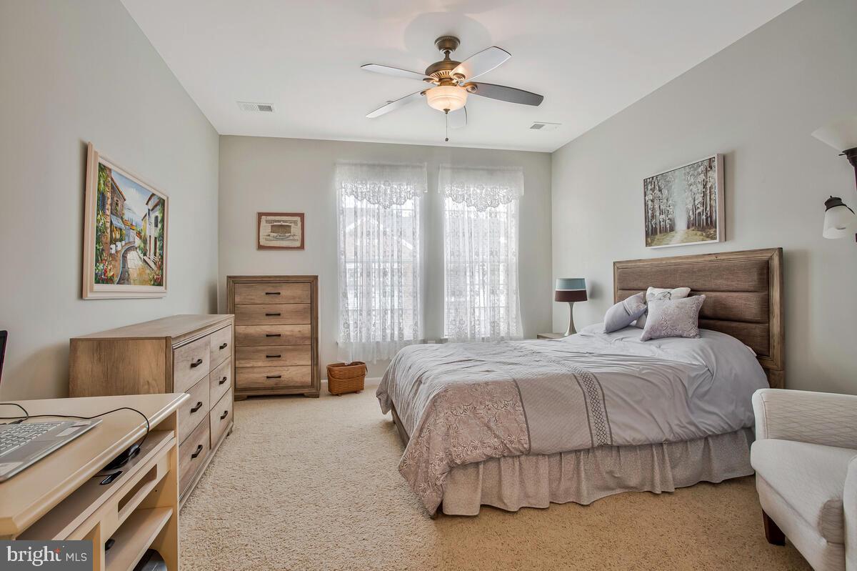 GATHERINGS AT JEFFERSON PLACE - Residential