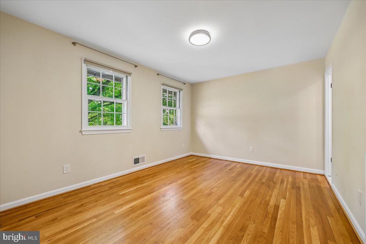 TILDEN WOODS - Residential