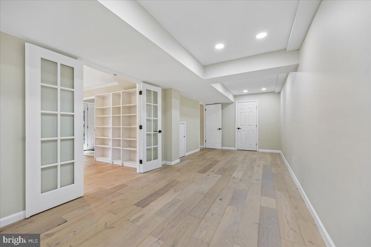 TILDEN WOODS - Residential