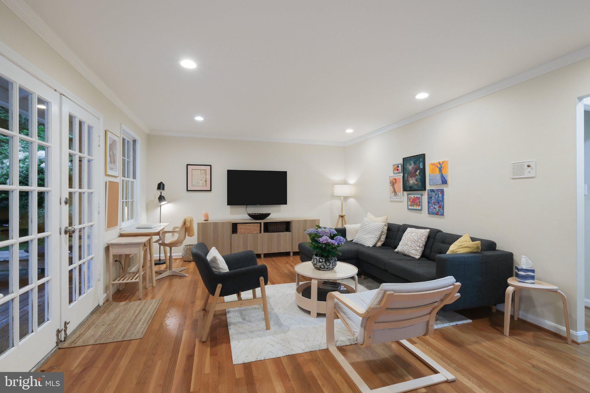 TILDEN WOODS - Residential