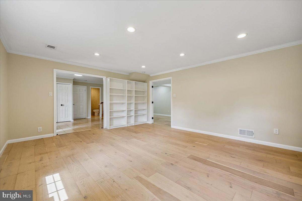 TILDEN WOODS - Residential