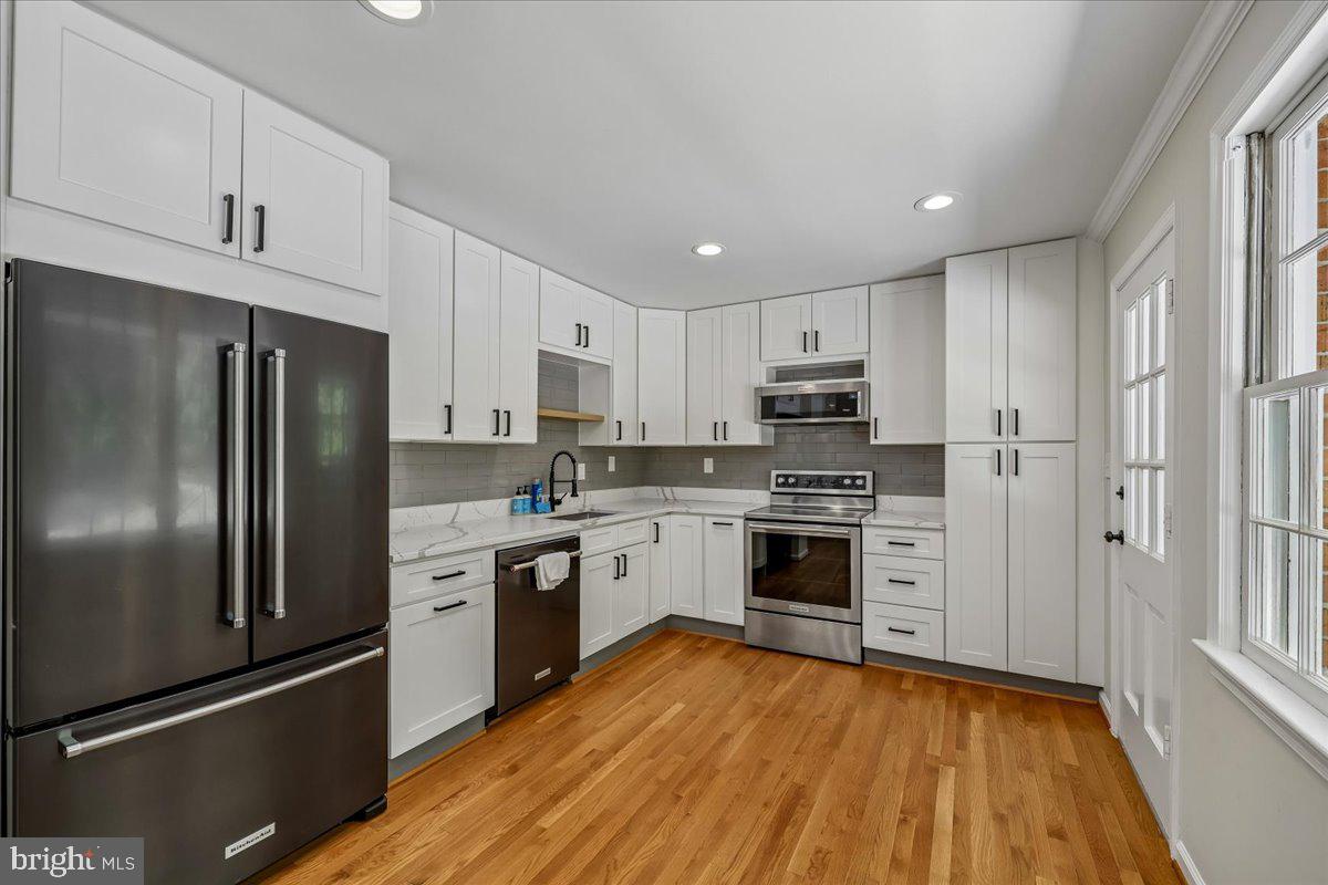 TILDEN WOODS - Residential