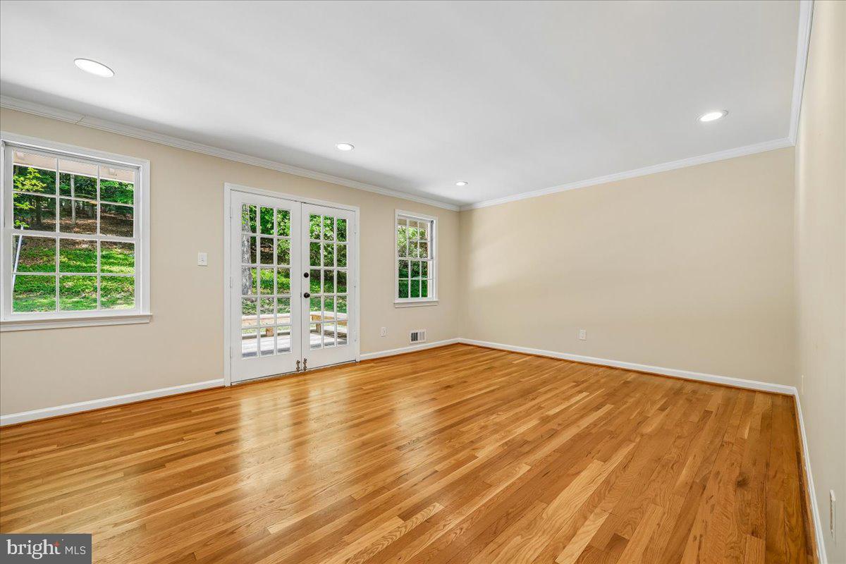 TILDEN WOODS - Residential