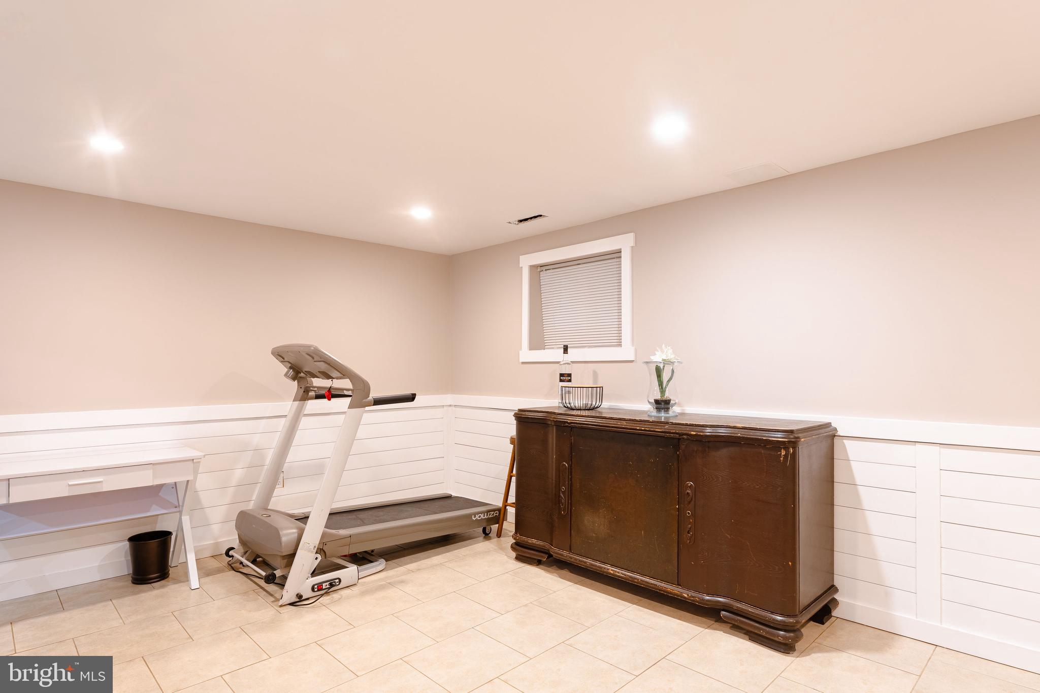 GLENN DALE HEIGHTS - Residential