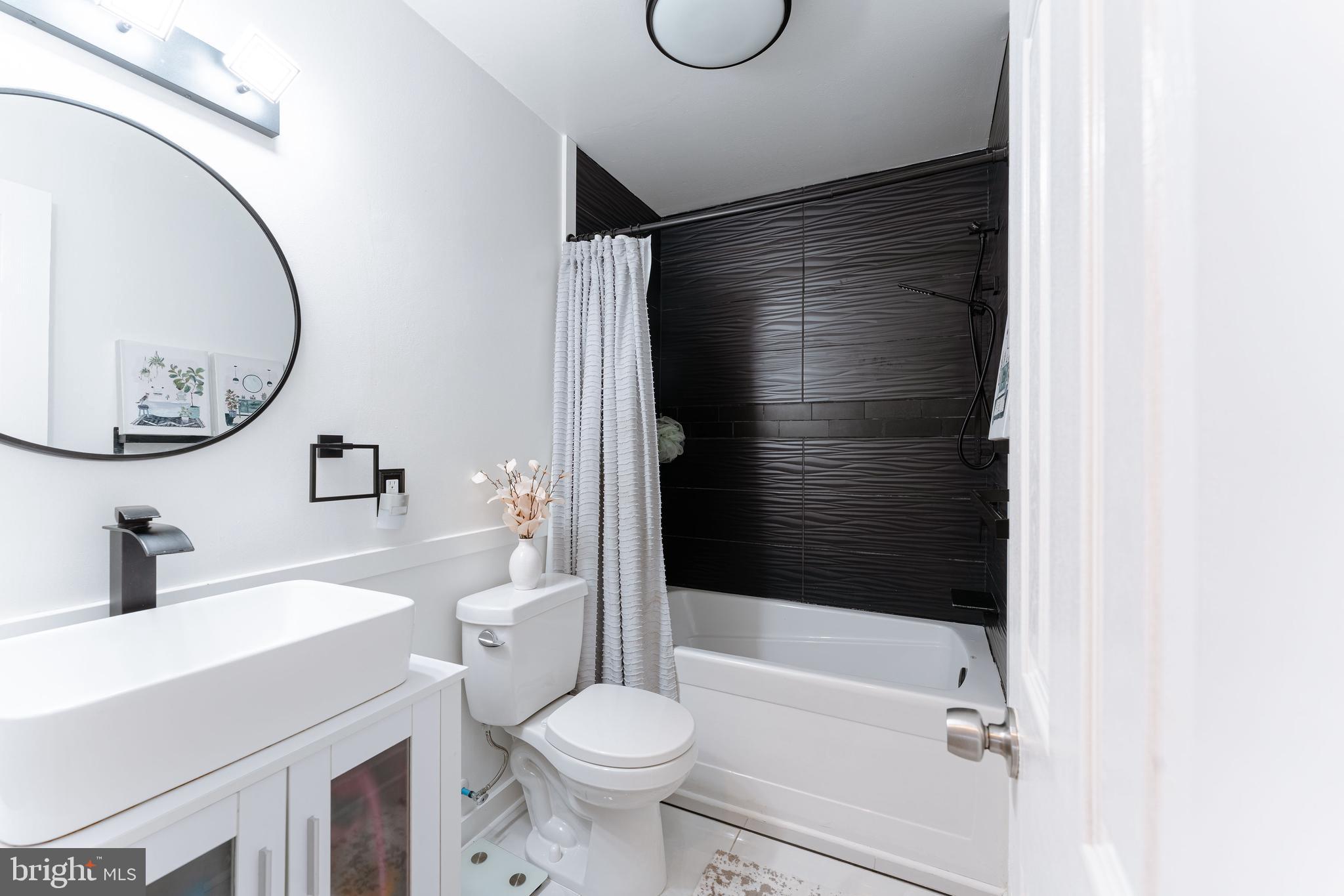 GLENN DALE HEIGHTS - Residential