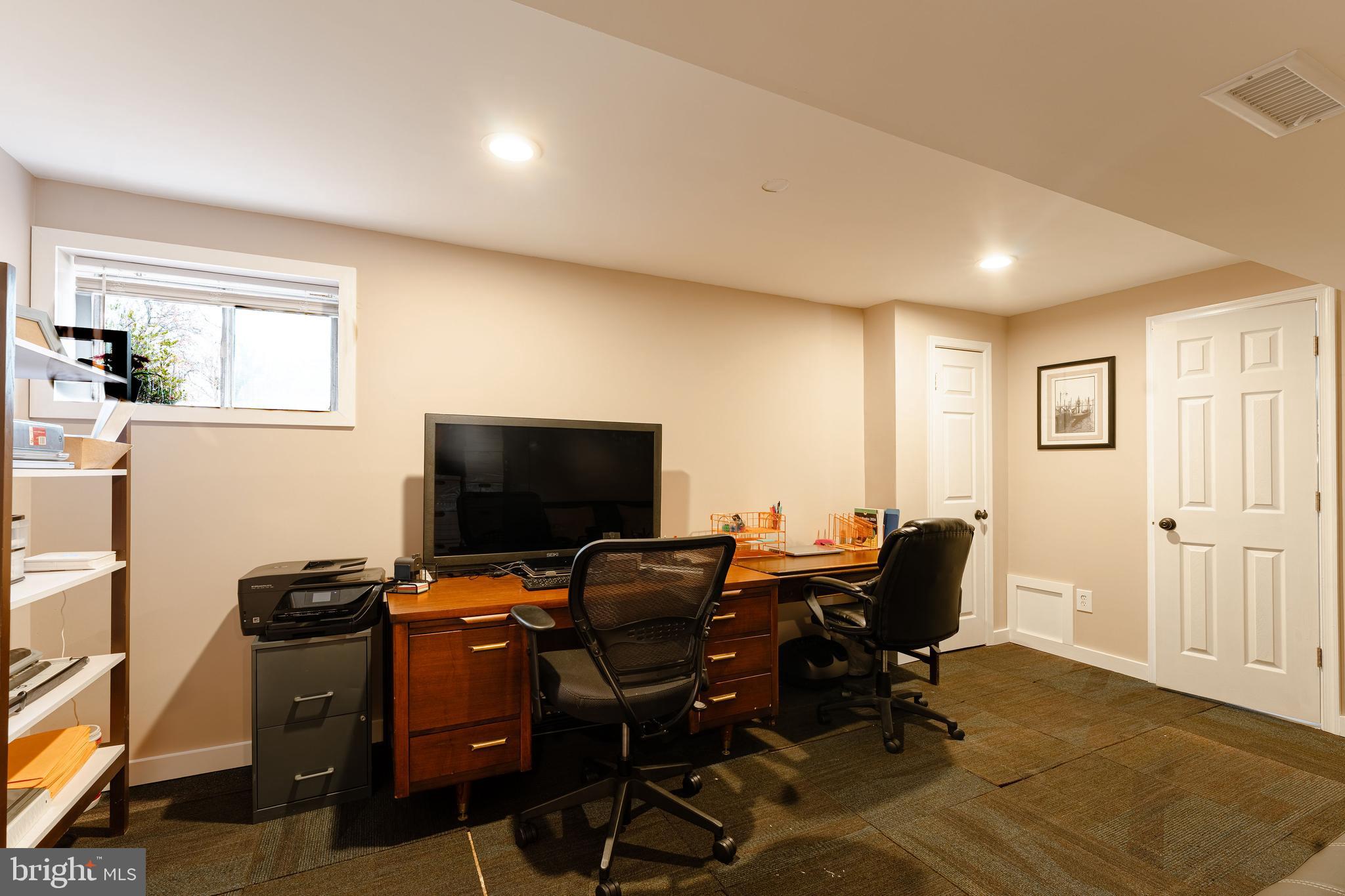 GLENN DALE HEIGHTS - Residential