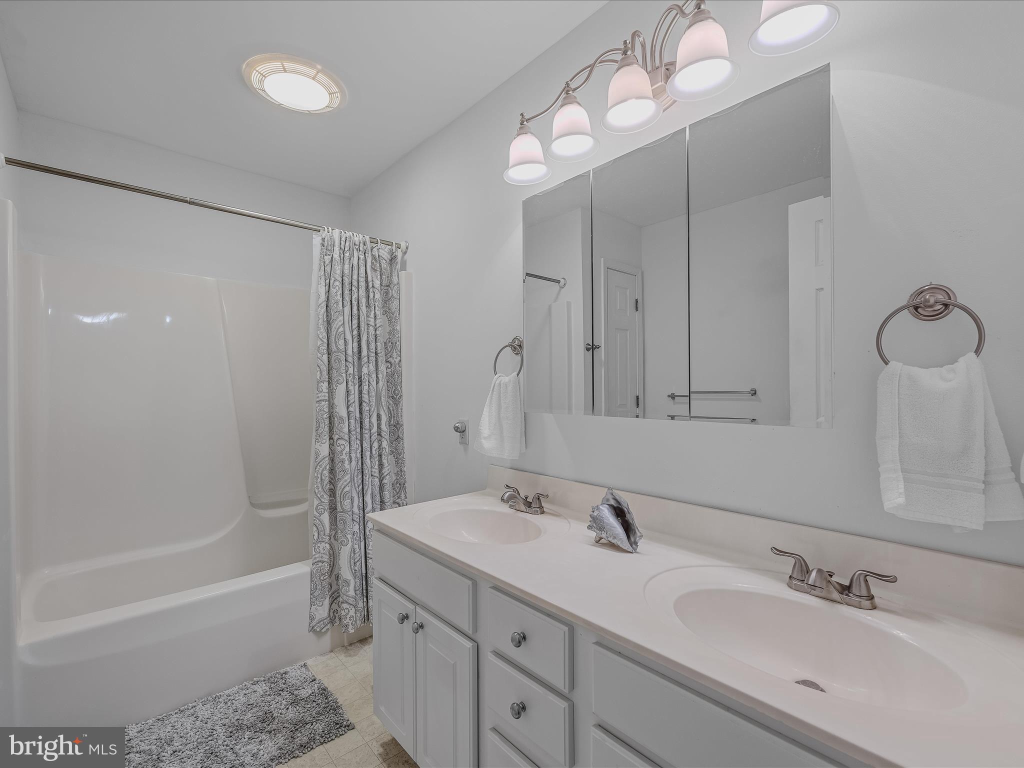 BELLWOODE - Residential