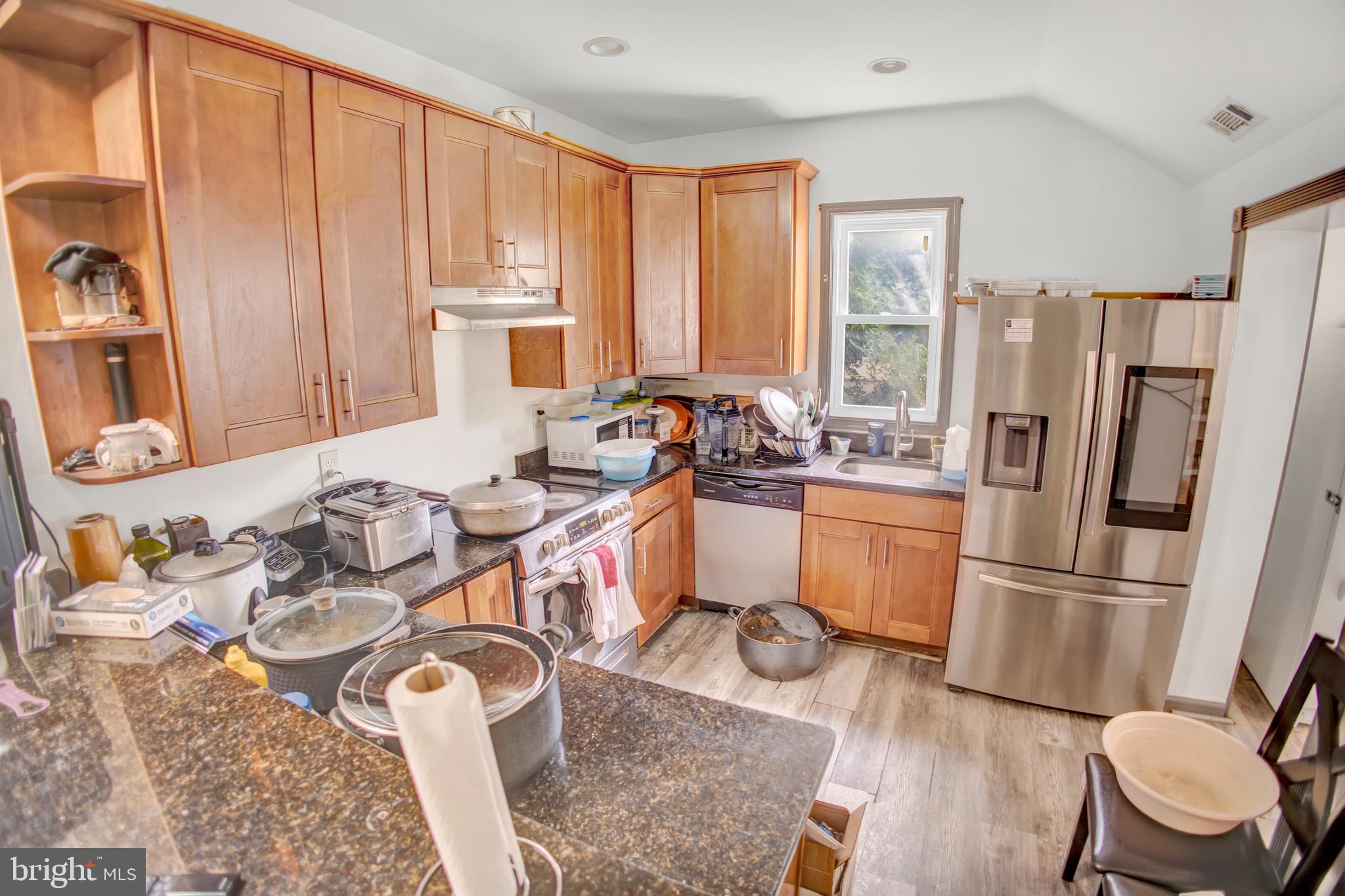 8526 ADELPHI ROAD