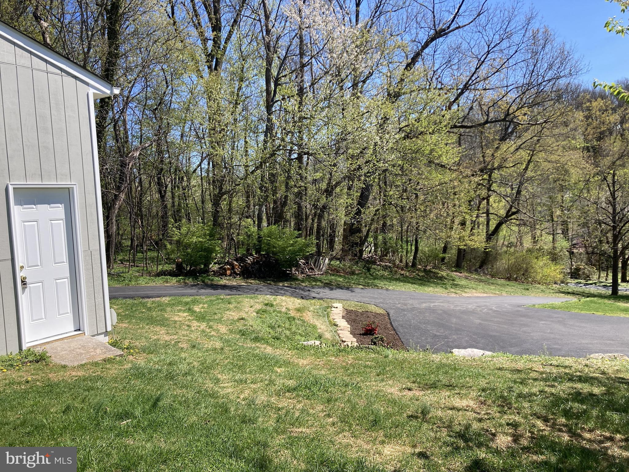 SUNDOWN MANOR - Residential