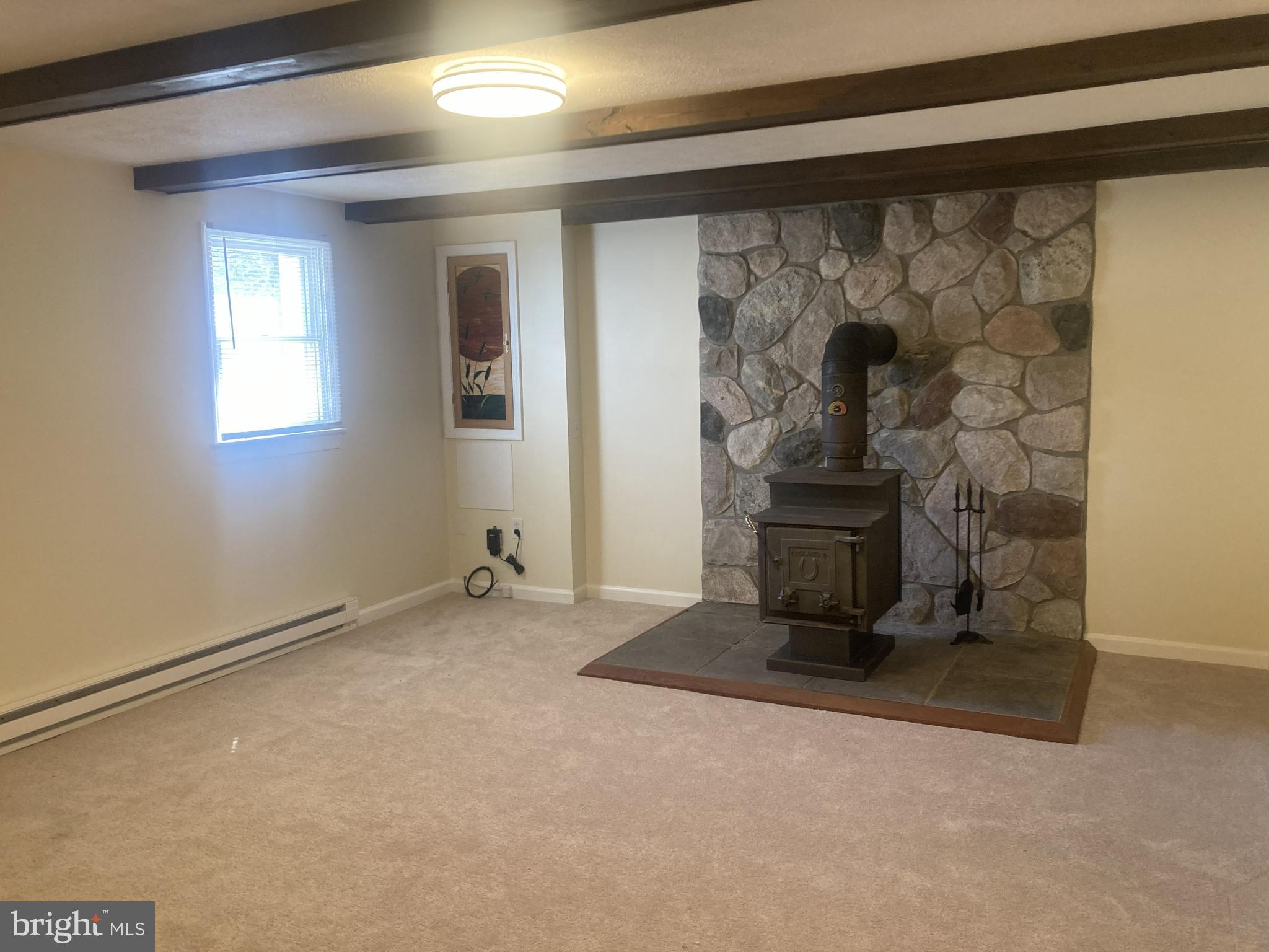 SUNDOWN MANOR - Residential