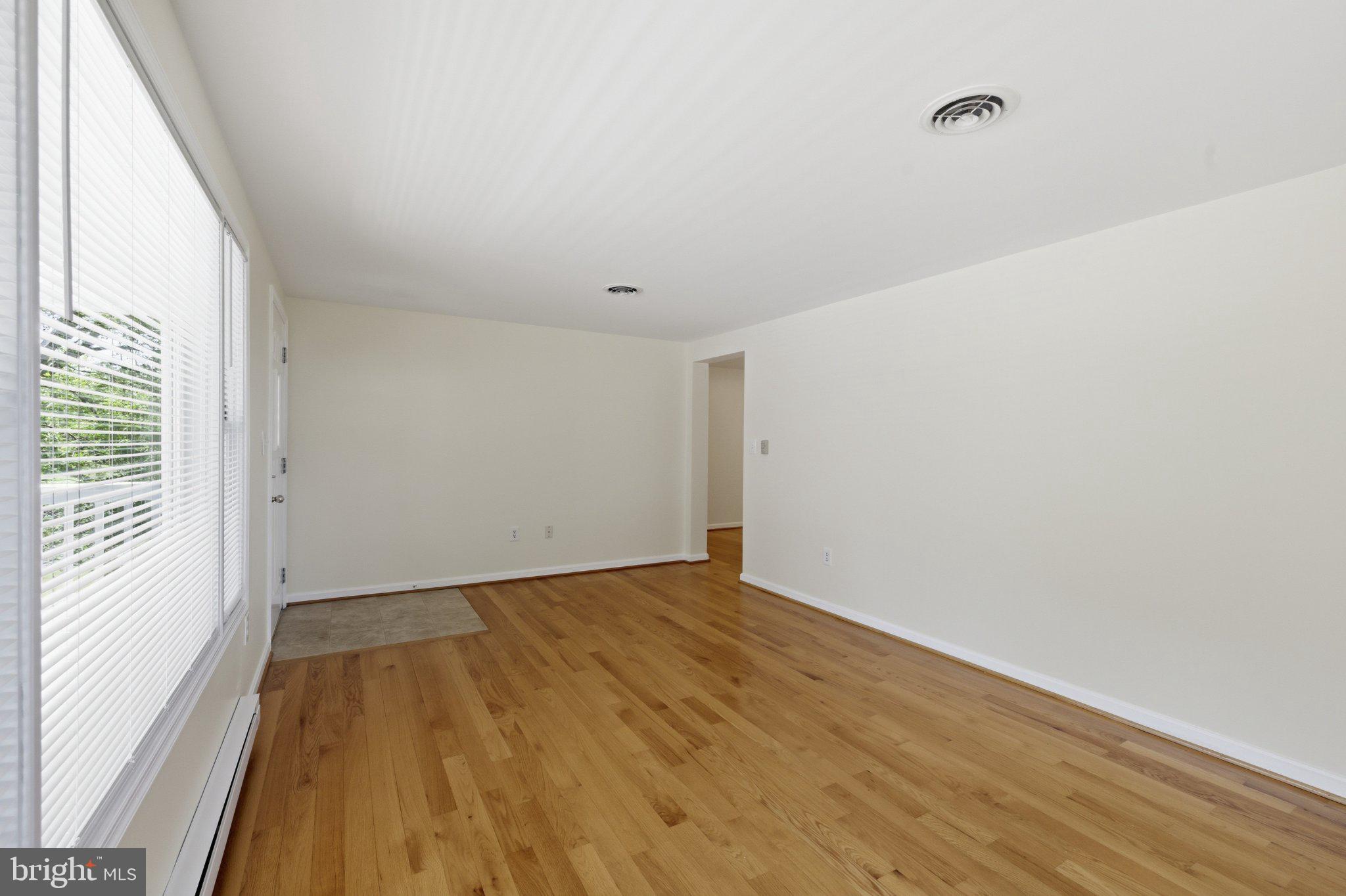 SUNDOWN MANOR - Residential