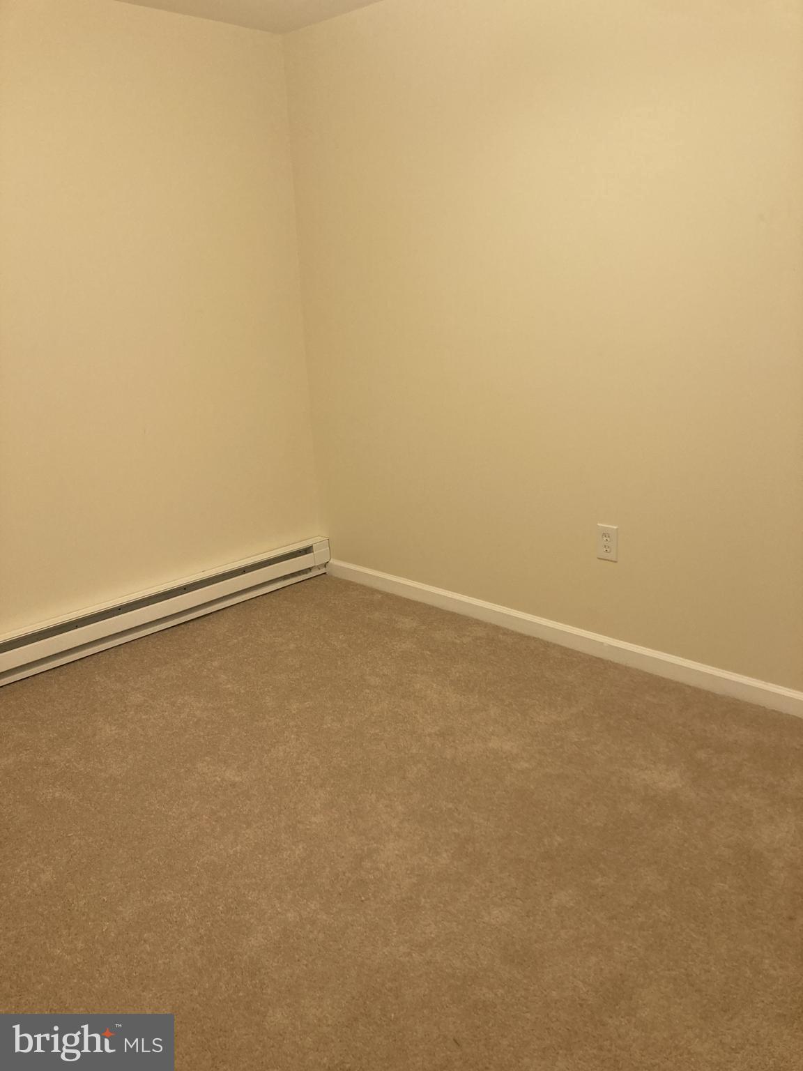 SUNDOWN MANOR - Residential