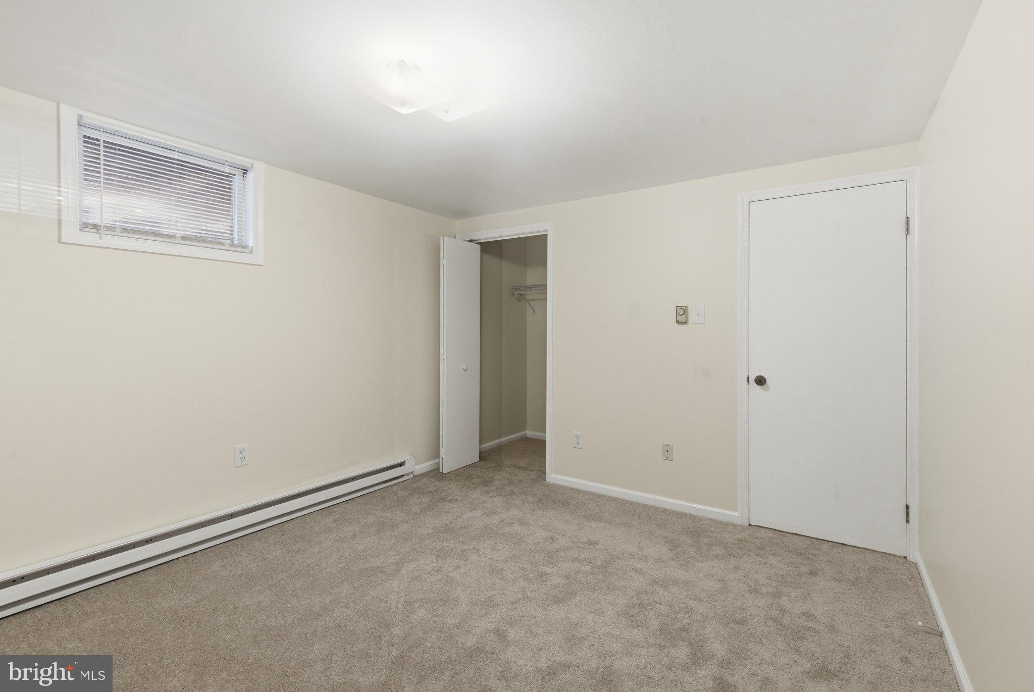 SUNDOWN MANOR - Residential