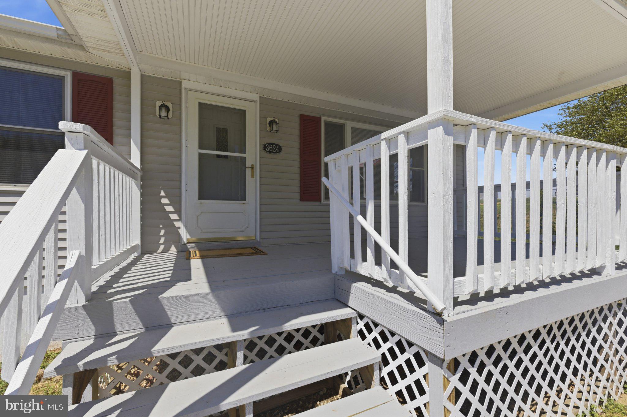 SUNDOWN MANOR - Residential